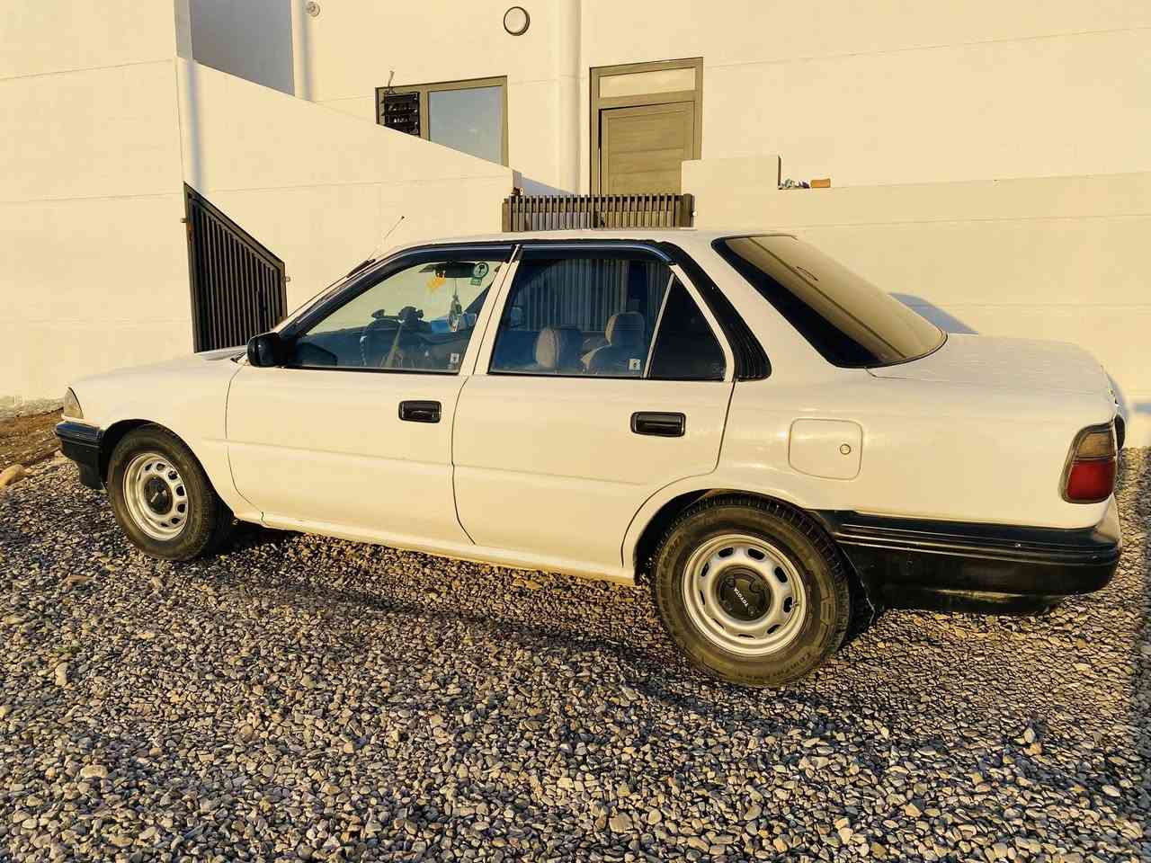 کرۆلای ڕەفیق حزبی. مۆدیل ١٩٩١ ڕەقەم سلیمانی. گیڕومەکینەی سەنی کراوەتە. سەری. بەجوانترین شیوە. مەکینەکە ١٢ هەزار رۆشتوە کامل. بۆیاخە. لەسەر ساغی بەبی دەعمولیدراو سعری ٤٦$ مەعمەلە ***********
***********
