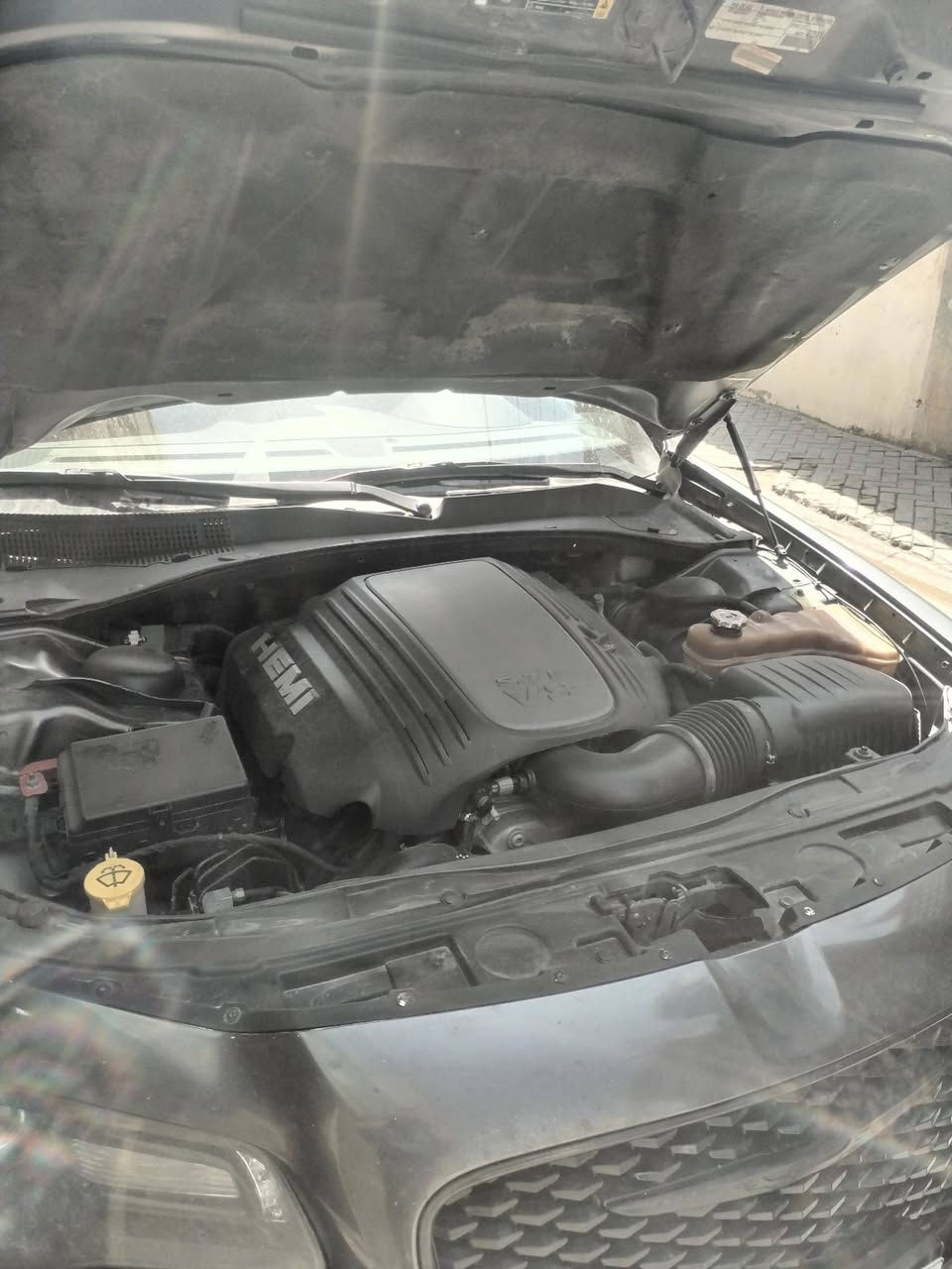 مستعجل ع بيعتها ***********
