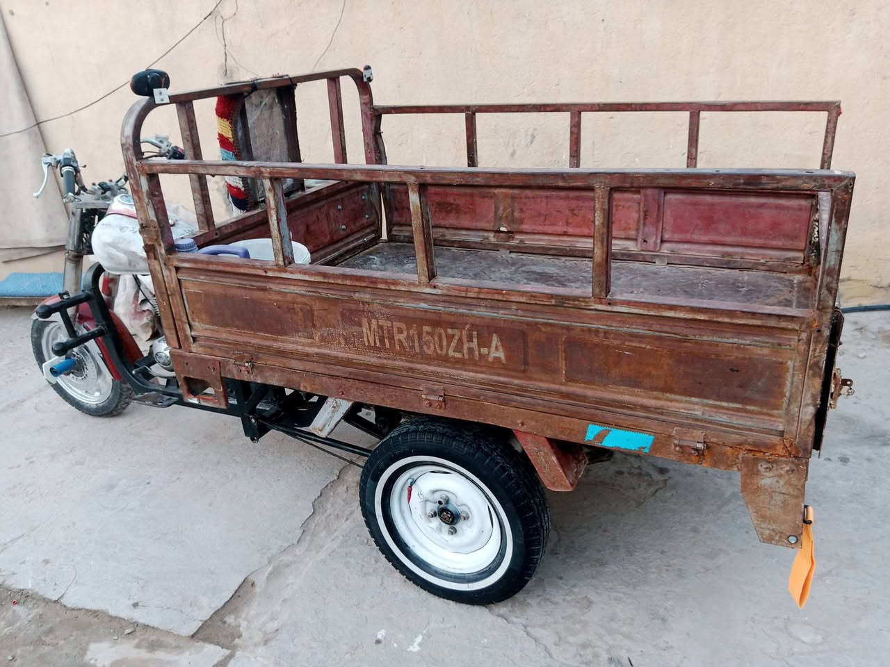 سلام عليكم ستوته كلك للبيع سعر 750 مكاني نجف ***********
