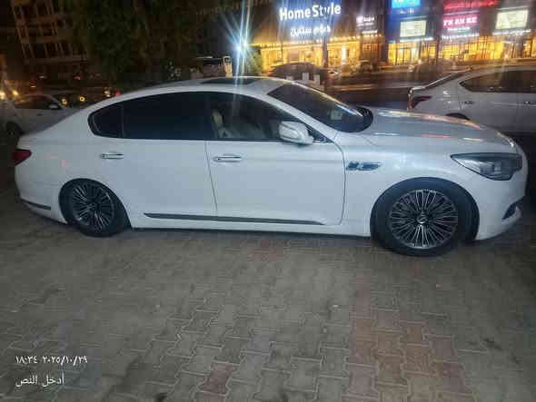 كيا كوريس 2013 خليجي فئه اولى
محرك 3800 V6
گير 8 نمر كوبرا
اللون ابيض صدفي
كل الابواب شفط 
الجنطه شفط
بصمه اربع ابواب
ستيرن كهرباء متحرك
ذاكره خزن كشن السائق والستيرن
دبل جام لعزل الصوت والحراره
رادار كل الجهات مع تحذير المنطقه العمياء 
لايتات لد ١٦ عدسه زنون ومتحرك 
زراك لايت
اكياس هواء كهرباء للراحه في كشن السائق والكشنات الخلفيه
بروجكترات لد 
كشنات جلد (النابا) افخم انواع الجلود لون بيجي
جكات تصعد وتنزل السياره
مري شفط وقلاب عالبگ لرؤيه اوضح
مرايات تعتيم للاضاءة العاليه وهيتر 
قماره شامواه فاخر 
كامرات عدد ٤ رؤيه محيطيه 360 درجه والخلفيه دواره مع الستيرن
حساسات امامي خلفي
فتحه سقف
كشنات جلد تدفئه وتبريد امامي خلفي
كشنات كهرباء امامي خلفي
شاشات عدد 3
تحكم ماوس امامي خلفي
الكشنات الخلفيه VIP 
تبريد 3 قطع
حساس مناخ اوتو يتحكم بفتح وغلق الهواء الخارجي حسب نقاوه الجو 
بردات عدد 5 بلاد
ايرباكات عدد 9
سماعات شركه لكسكون 14 سماعه
 دمام عدد ٢ امامي خلفي
تحديد مسار
شاشه عرض معلومات عالجامه الاماميه 
العينه شاشه وامكانيه تغيير شكل العدادات حسب الرغبه
هاند بريك بصمه كهرباء
نضام اوتو هولد
انضمه قياده عدد 4 عادي وايكو وسبورت وثلج
نضام مانع انزلاق ABS
نضام تراكشن كونترول 
نضام حزام امان كهربائي
مثبت سرعه ورادار تفاعلى 
السياره مكفولة عامه رقم اربيل بسمي
السعر 170 ***********
