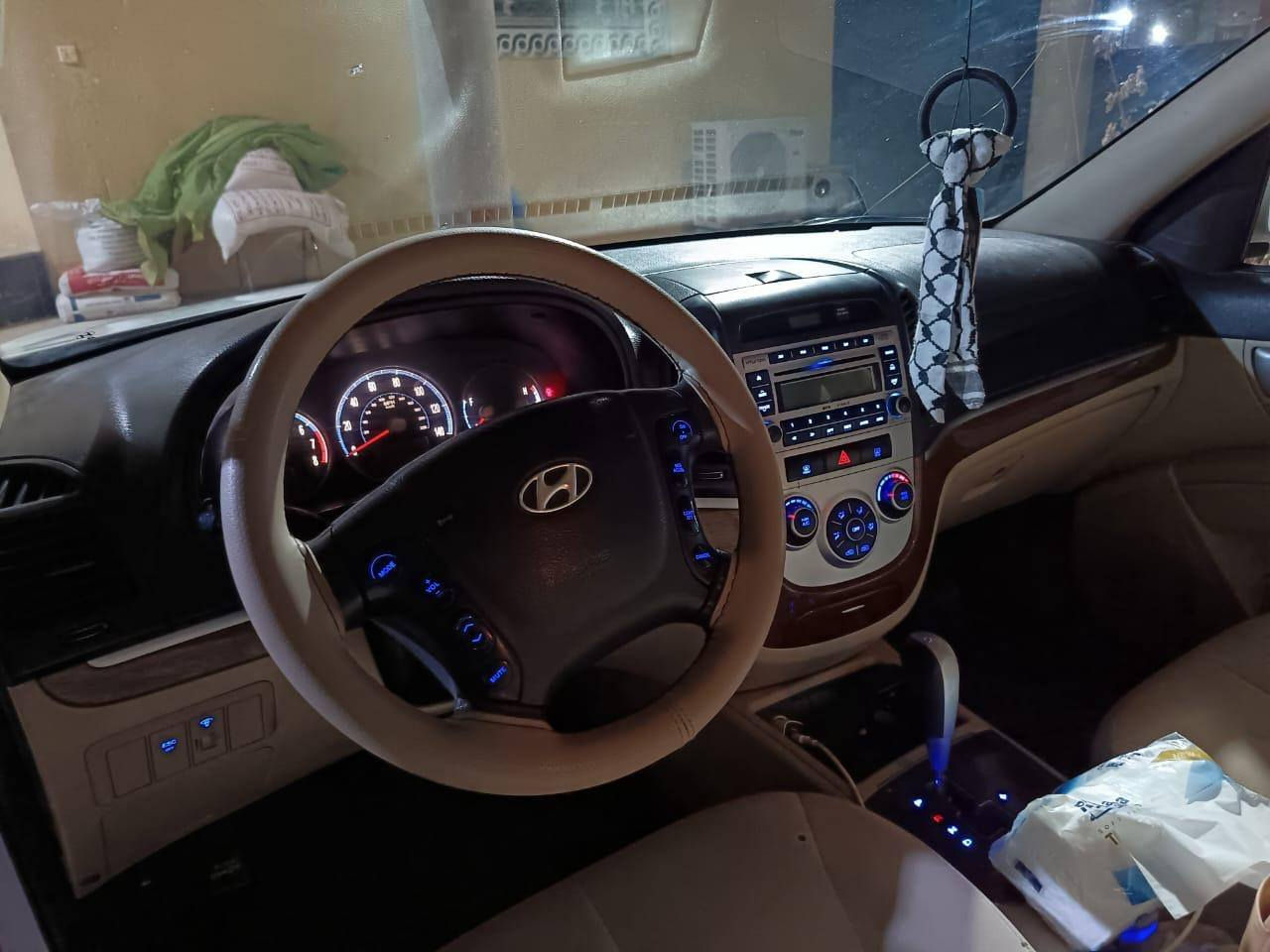 سنتافي 2008 وارد أمريكي بدون ضربه محرك 2700 المرغوب 6سلندر السياره جاهزه من كلشي
السعر 125$
***********
