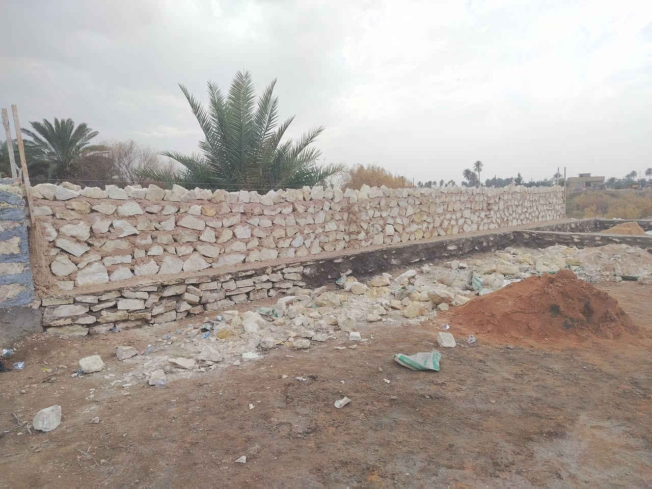 بناء حجر كرسته وعمل رقم الهاتف *********** علي أبو حسين المتر 20
