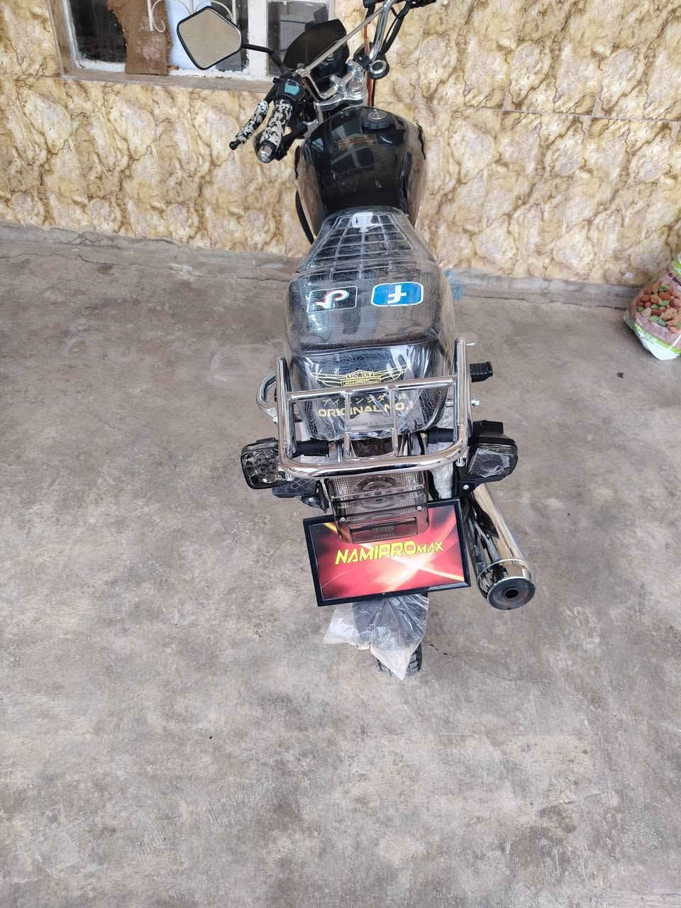 سلام عليكم موطور للبيع موديل 25تحديث 26محرك 200 وزن ثقيل سويجات ثلاثة ريمونت وكارت تشغيل السعر 800 مكاني حويجة داخل الاتصال ***********
