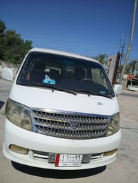 كيا فتون ١٤ راكب موديل ٢٠١٠ سيارة مكفولة من الصبغ مكان بغداد شارع ستين...