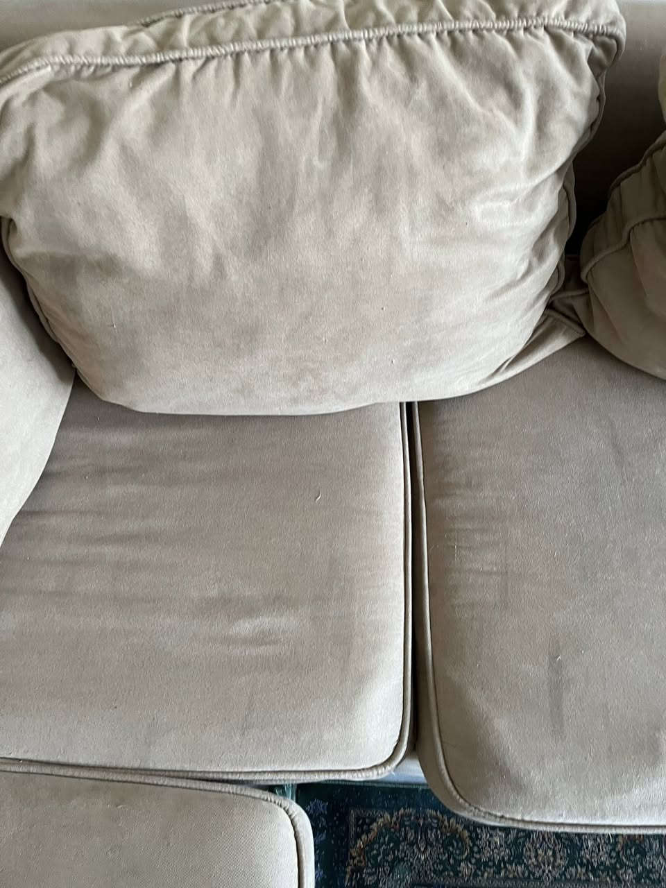 تخم عدد امتاره ويه السرير كله ٧ ونص متر فره كامله
 باي سعر تردو قيمو واخذو بيع مستعجل جدا  الي يريده يجي اليوم لازم

الرقم للاتصال ***********
