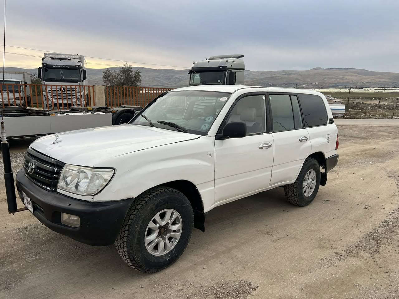 مۆنکا 
مۆدیل 2000
گیر عادی
گیرو مەکینەی بەشەرت
ئارمی سۆرانە 
سعری کۆتای 47$گەلا
***********
