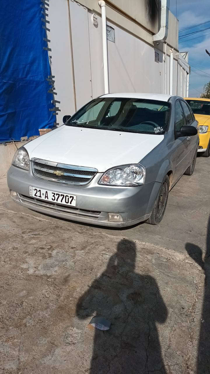 فرؤشتن يا كؤرينه وه
ئؤبترا 2008 
كير تؤماتيك
ته بريد
شاشه ايبات
رةقةم نوي تا 2029
جاملغي بيشه وه لاى سه كن سبوغه
له كه ل دؤسه ى لاي سه كن سبوغه
بيش و بشتى كه بسه
به شه رتى بئ ناو كرتن 
كه مئ كال بونه وه ى هه يه
به شه رتى وكاله و به ناو كردن
نرخى ٧٢ مه جال
*********** أربيل, العراق
