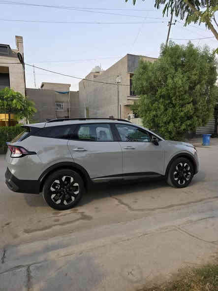 السلام عليكم
سبورتج 2024 اكس لاين فول لون سمنتي 

المواصفات

1_حساسات وردارات امامي وجانبي وخلفي 

2_بصمه. ابواب وتشغيل الصندوك

3_جنطه كهرباء 

4_شاشه كبير ايباد ع طول الدشبول 

5_ لدات نهاري 

6_كراسي جلد 

7_كراسي كهرباء 

8_هند بريك بصمه 

9_بانوراما 

10_فور ويل 4x4

11_ تشغيل عن بعد

12_اشاير مري 

13_كشنات كلهن مخارج شحن

14_انضمه قياده سبورت 

ماشيه 15 الف محرك السياره 2500 ايرباك طاك مال السترين ومال الصفح بس مرقم بغداد انكليزي تحويل ثاني يوم

السياره فول 3 قطع صبغ بنيد وجاملغ وباب وصور الحادث ناشرهن 
 
السعر 220 

للاستفسار الرقم :***********

مكاني بغداد الحريه
