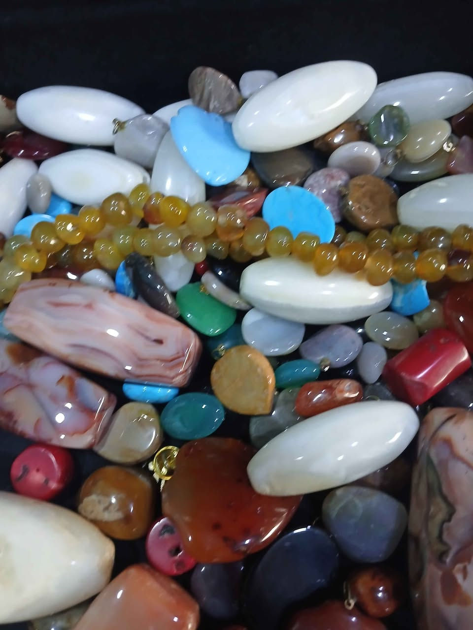 احجا كريمه منوعه ابيعهم جمله سعر 3  مليون سعر ثابت بدون عمله ولا اسئله عن النوع والشكل


**إذا كنت صاحب هذا الإعلان وتريد حذفه لأي سبب، رجاءا أرسل رسالة إلى الدعم الفني**