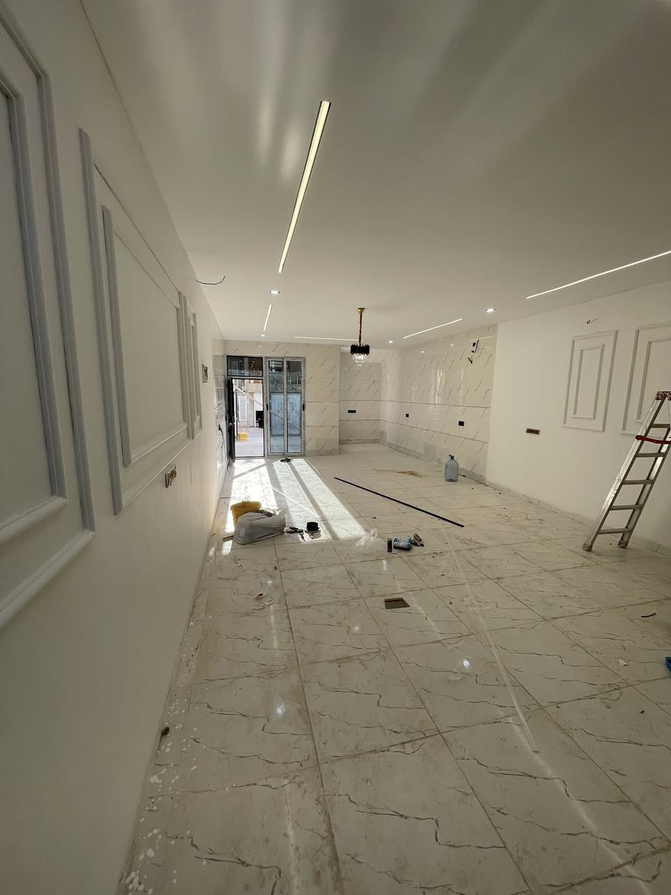 عقارات ئەحمەد — ماڵێک، بڕیارێک، دڵنیایی.

فرۆشتنی خێرا 🚨
خانوویەکی ١٠٠ مەتری، دوو نهۆم، ٣ ژووری خەو، فول فول مواسەفات.

💰 نرخ: تەنها ٥٢ ملیۆن — مامەڵەیە

📍 ناونیشانی عقارات ئەحمەد:
شۆراو، جادەی ئەسواق سامان، نزیک جیهان مۆڵ / بەرامبەر خانووە فیرعەونییەکان

📞 پەیوەندی:
ئاسیا: ***********
کۆڕەک: ***********

لەگەڵ عقارات ئەحمەد، ماڵ دەهەڵبژێریت، بڕیارێکی دروست دەهێنیت، و بە دڵنیایی مامەڵە دەکەیت.

أحمد للعقارات - منزل، قرار صائب، ضمان.
بيع سريع 🚨
منزل بمساحة ١٠٠ متر مربع، طابقين، ٣ غرف نوم، بمواصفات كاملة.

💰 السعر: ٥٢ مليون فقط - إتمام الصفقة

📍 عنوان أحمد للعقارات:
شوراو، طريق سوق سامان، بالقرب من جيهان مول / مقابل بيوت الفرعون

📞 للتواصل:
آسيا: ***********
كوريك: ***********

مع أحمد للعقارات، تختار منزلك، وتتخذ القرار الصائب، وتتصرف بثقة.
