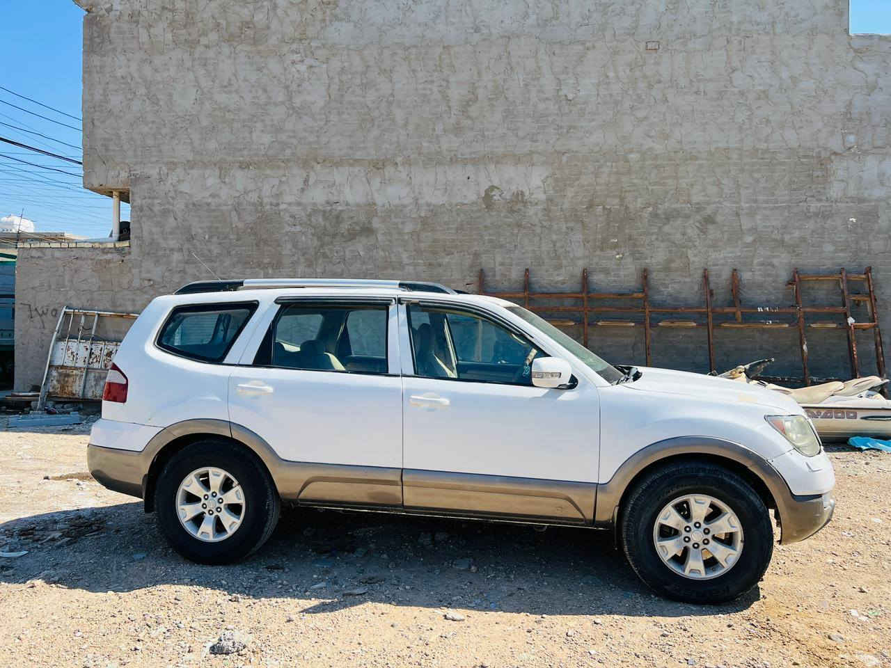 سلام عليكم للبيع كيه مهافي موديل 2013 رقم بغداد تحويل مباشر اخوان سياره بيهه جفيه خفيفه ومعمره بس تعمير مو حلو سياره كير ومحرك محور بطه 3000مكاني بغداد السعر 63//. استفسار ***********
