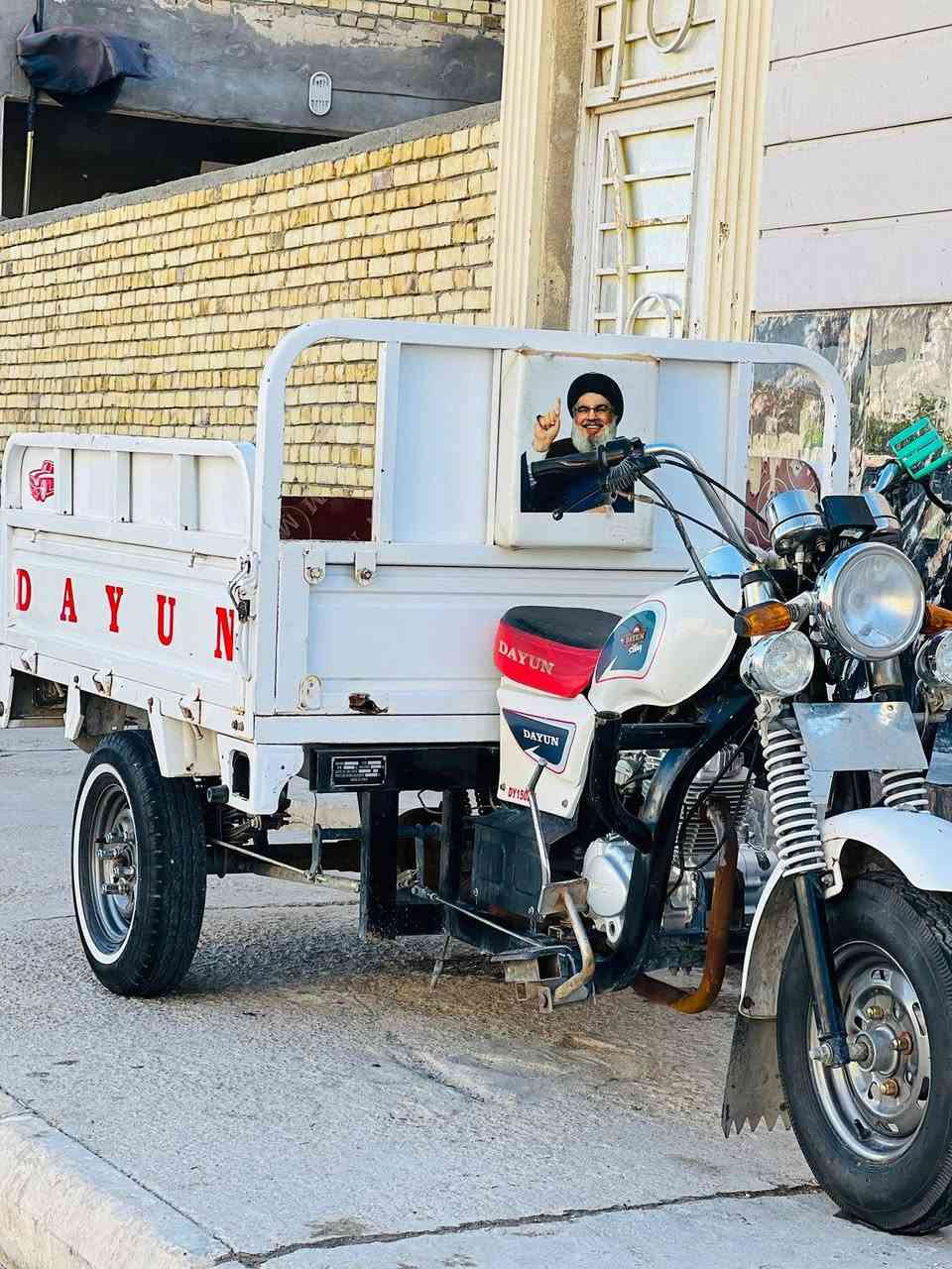 ستوته دايون 2021 للبيع اوراق كامله مجمع الكرار السعر
مليون و900 رقم ***********
