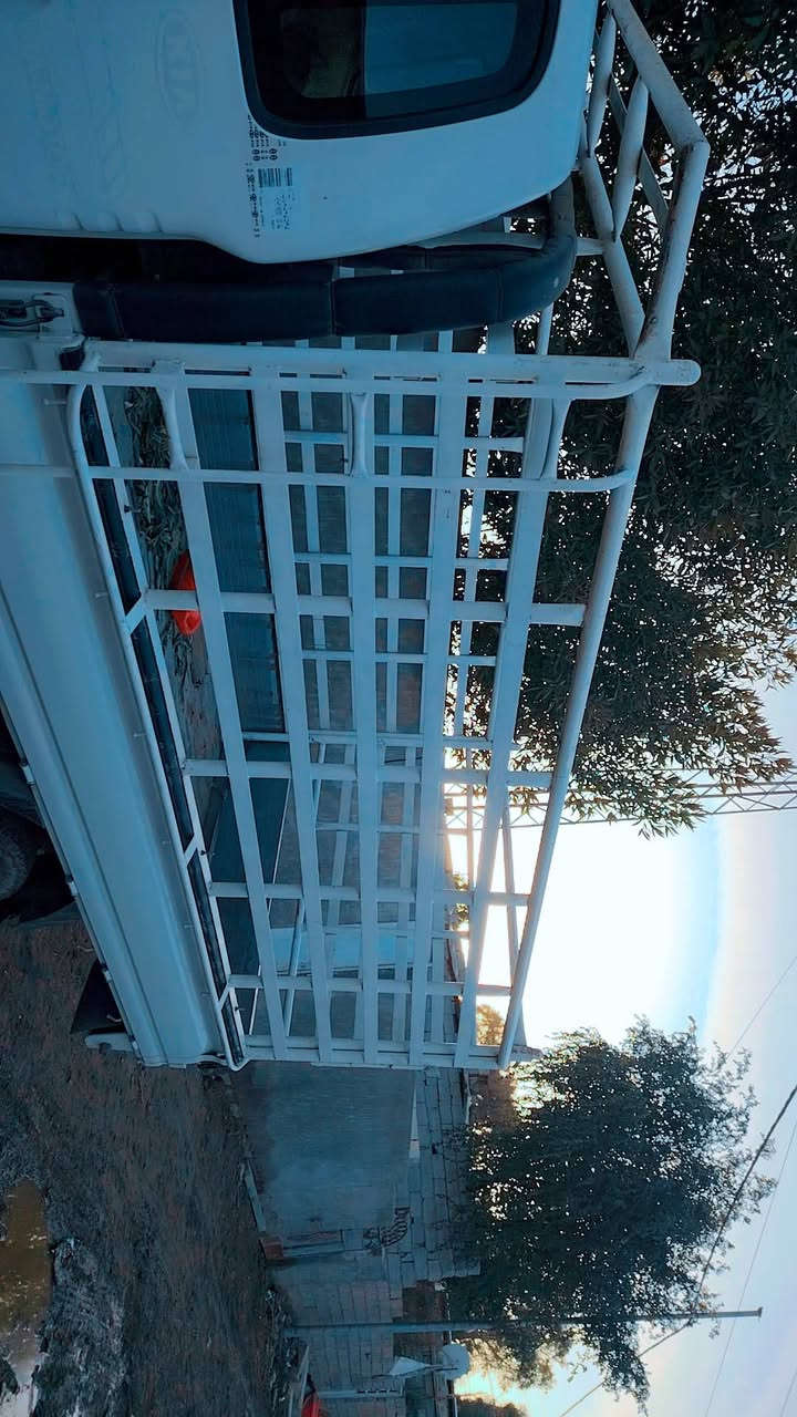 محجر كيه جديد السعر ٣٥٠ وبيه مجال العنوان جبله
***********
