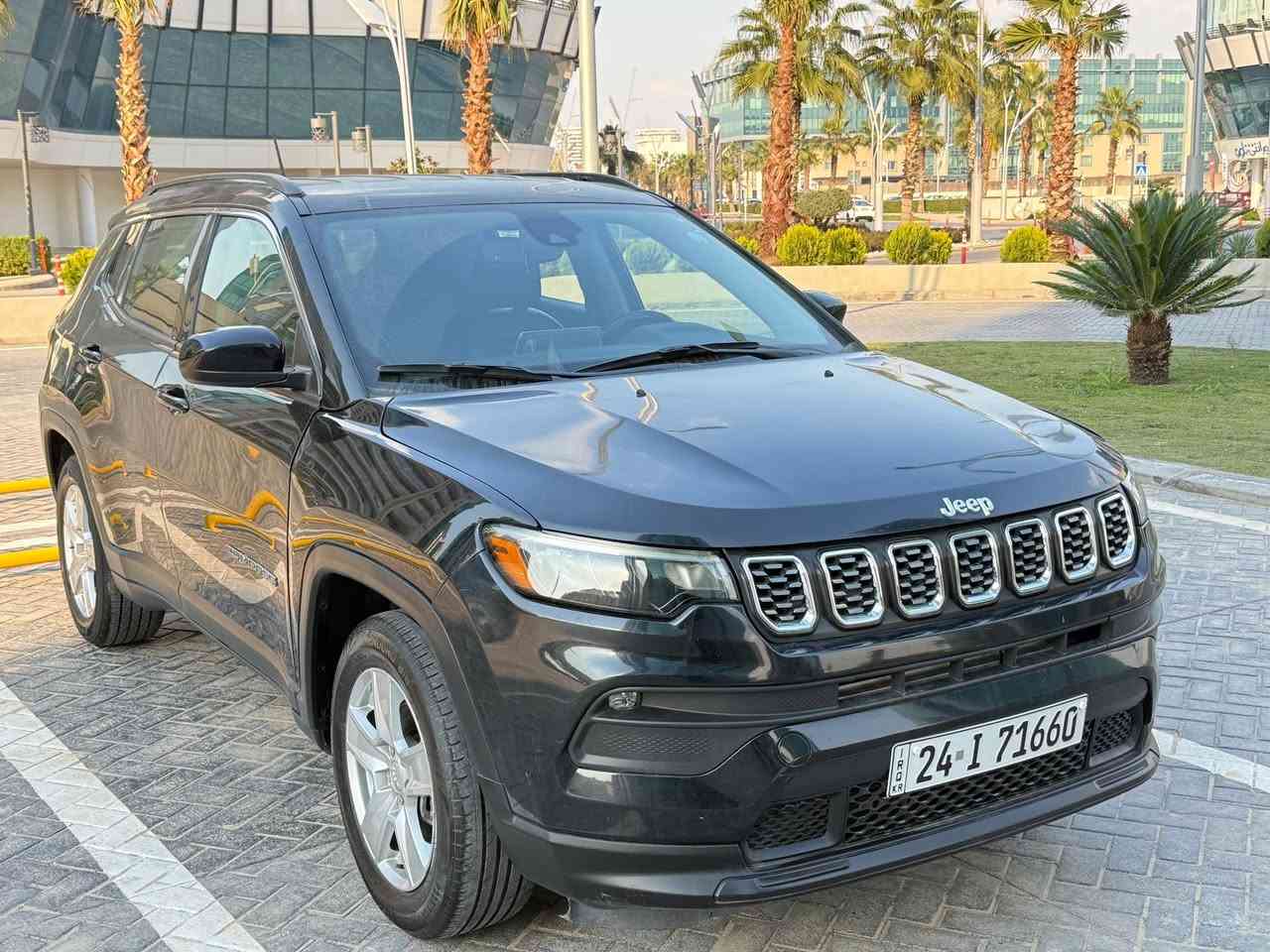 جيب كومباس ٢٠٢٢ litudeمحرك ٢.٤ مرغوب قطعة وحدة صبغ بدون داخل سعر ١٥٢ ورقة مواصفات فول بس بدون بانوراما 
تجى بصمة رادار لايتات ليد بلاجكتور لد صندوق شفط شغال كشن جلد كشن هيتر سكان هيتر تبريد مركزى كير محرك حدادية بشرط تايرات جديد سنوى هزة جديد مكان سيارة اربيل 
***********_*********** أربيل, العراق
