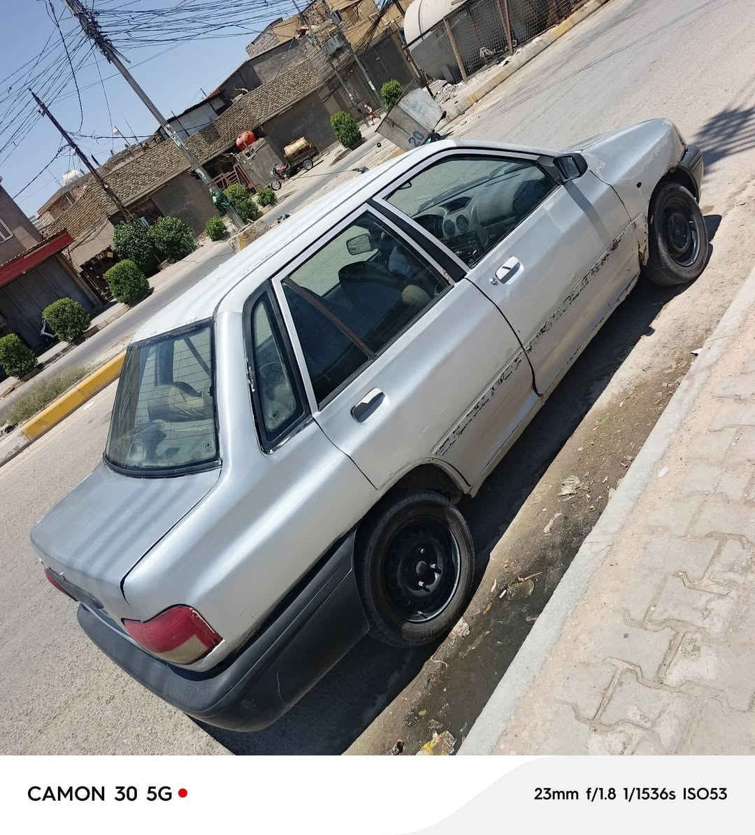 سلام عليكم سيار البيع مديل 12 سياره بيه خيط بخار وسعره 22  وسيار  حلو رقم *********** المكان كربلاء حي النضال
