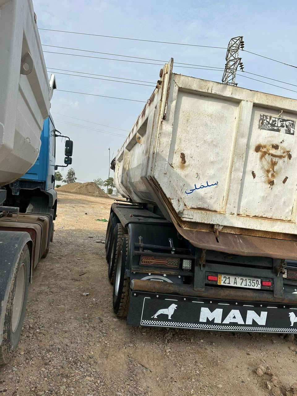 مان للبيع موديل 2005 مواصفات خليجي اكسل برينه مربوطه عربانه فلات نساف هم للبيع  مكفولة كفاله عامه من فطر وتحويل  3 $ دفتر وبي مجال   ***********@***********
