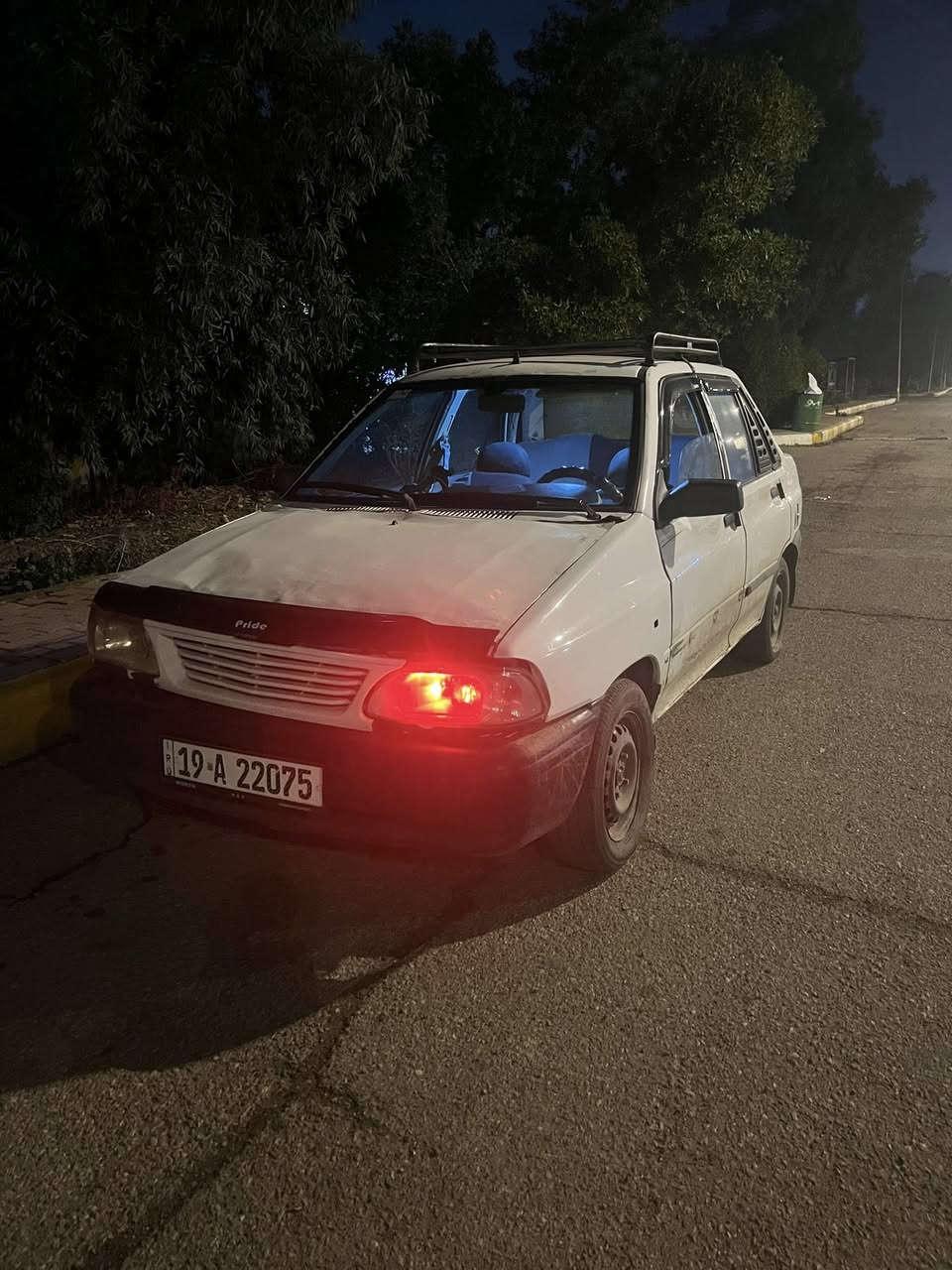 السلام عليكم ..سايبه للبيع موديل 2010 رقم نكليزي عنوان بغداد
سياره بيهه خيط تبخير  السعر 26ورقه 
اتصال عبر الواتساب ***********
