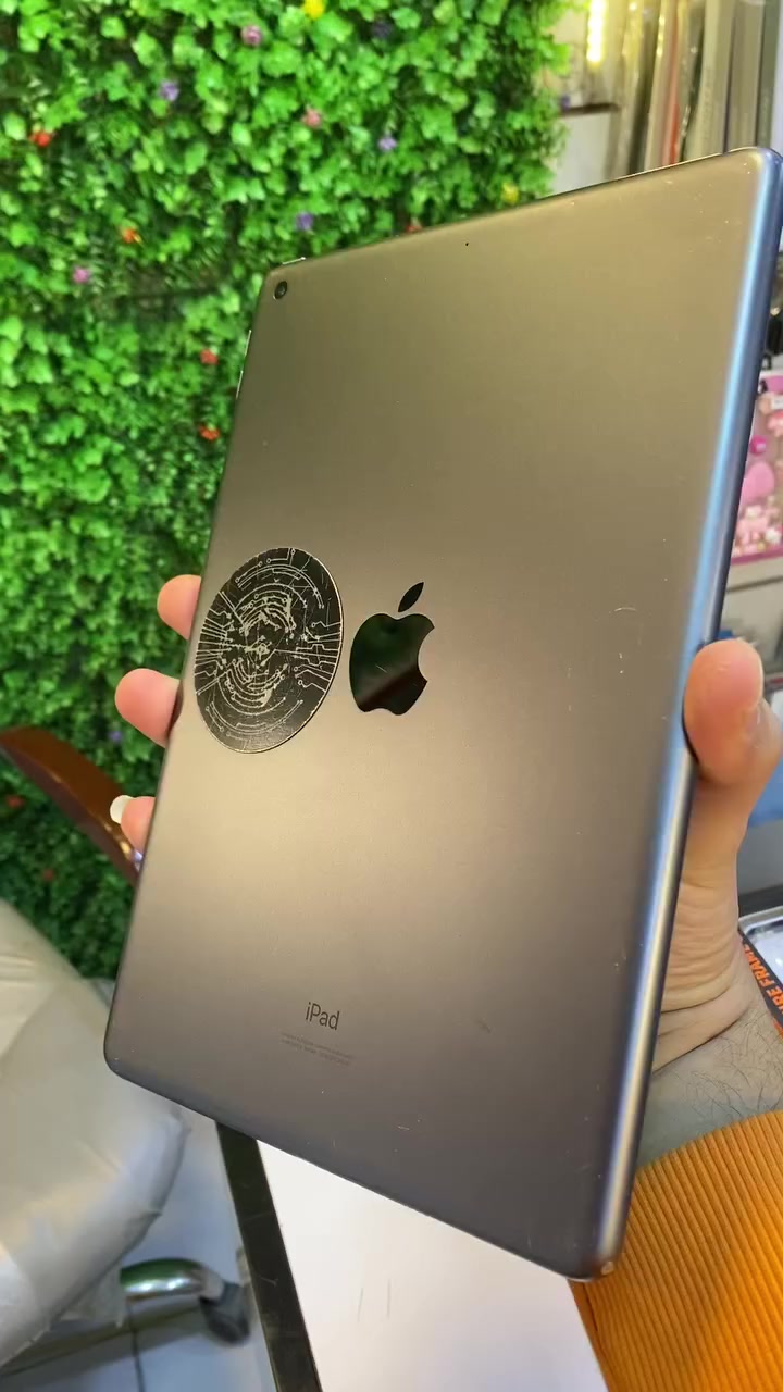 ايباد جيل 9 ذاكره 64 نضافه 100/100 جهاز كله شغال ومابي اي عطل او عيب بصمه شغاله نضيف غراضه اوياه سعره حلو

كامل ملحقات مع ضمان من المحل
سعره 200 الف قفل عنوان المحل بغداد رحمانيه الجعيفر قرب مقهئ بيروتي ونادي الزوراء

***********
*********** واتساb
 ***********)
