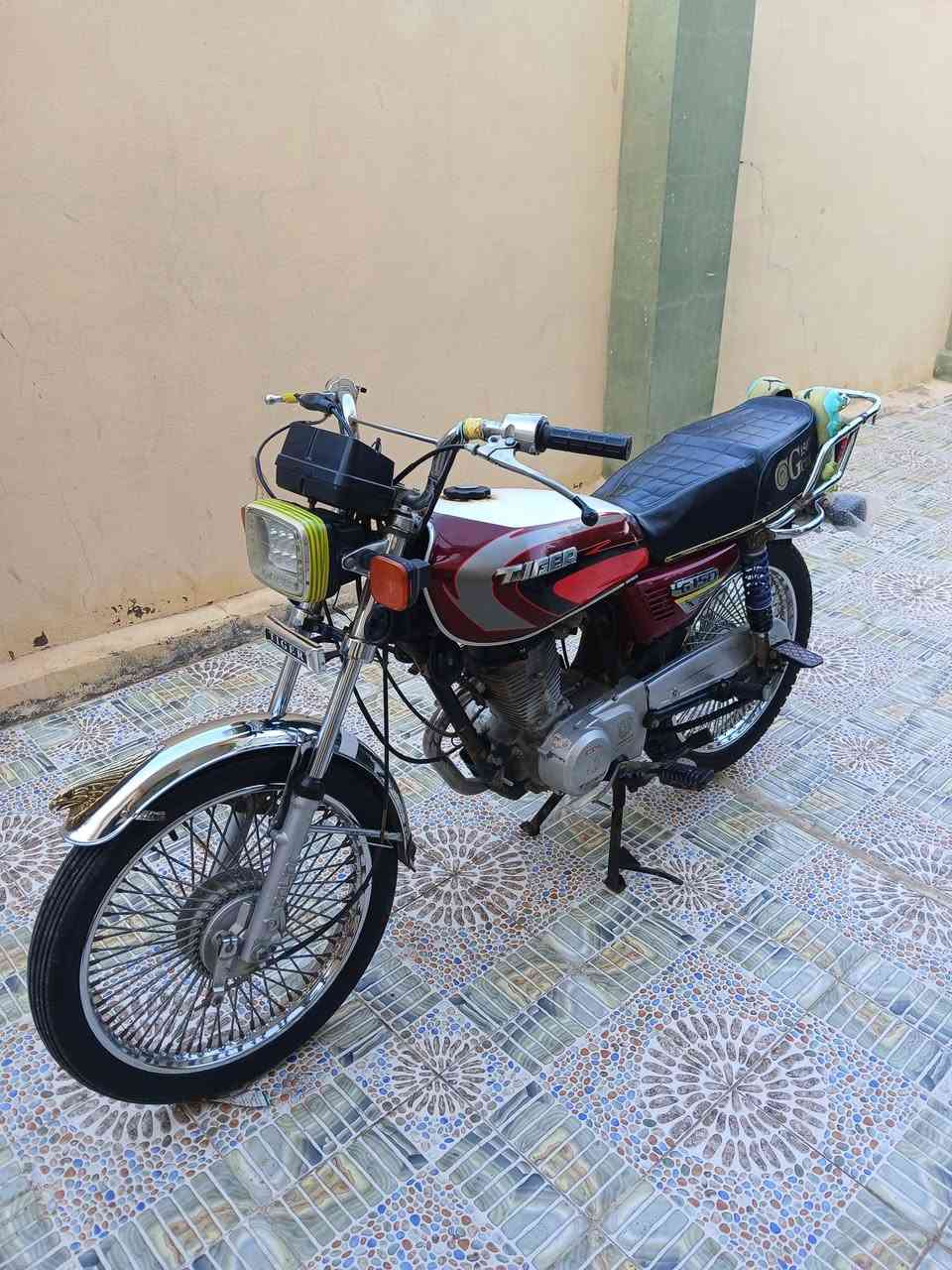 تايكر ٢٠٢١ للبيع أوراق 
واسط العزيزيه ***********
