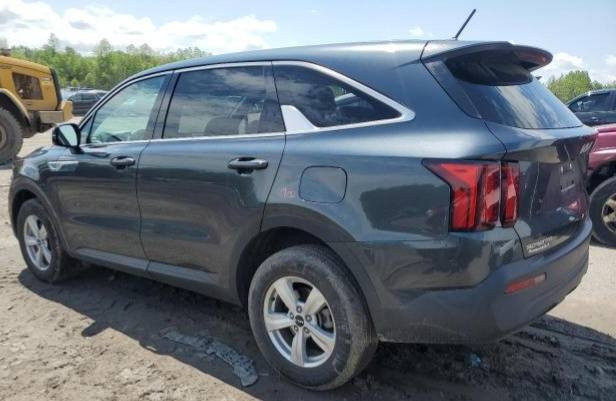 للبيع كيا سورنتو 2023 lx
رقم بغداد بأسمي 
 وارد امريكي 7راكب 
ماشيه 69000 الف كيلو متر
بدون ايرباك بدون دواخل شرط
بدون حادث دخلت بس يمنه صار مقدمه بنيد
محرك ٤ سلندر 2500
حساسات اماميه و خلفية ورادار
كامرات 360 درجة
اوتو هولد
كشنات مخمل
رادار امامي 
رادار جانبي
شاشة كبيرة 
انظمه قياده عدد 5(نورمال+ كومفورت+ ايكو+ سبورت+ سناو)
گير  8 نمرة
لايتات 4 عدسات زنون
24.اشارة بالمري
نظام اطفاء ذاتي
تخم تاير جديد شركة ويل حجم 18 
مكان السيارة سامراء
السعر 237  وبيها مجال 
رقم الهاتف: *********** او ***********
