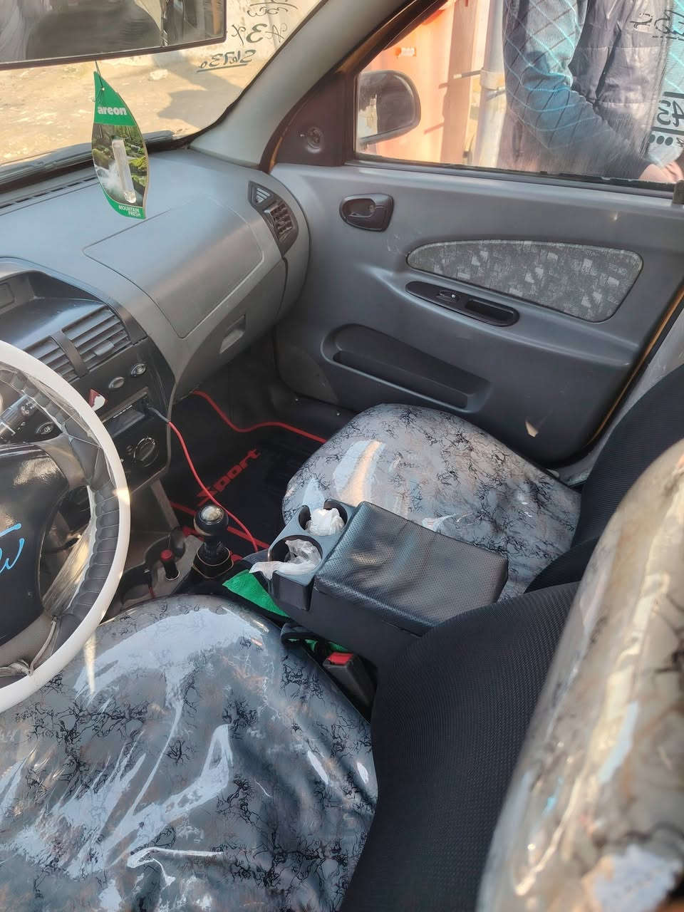 سياره طيبه للبيع مويل 2015
سيار شرط كير مكينه شرط ضررها بل باب الوره السايق
شرط التحويل هيئه 150 غرامات صفر سنويه لل 26
السعر 37للتصال ع الرقم ***********
***********
