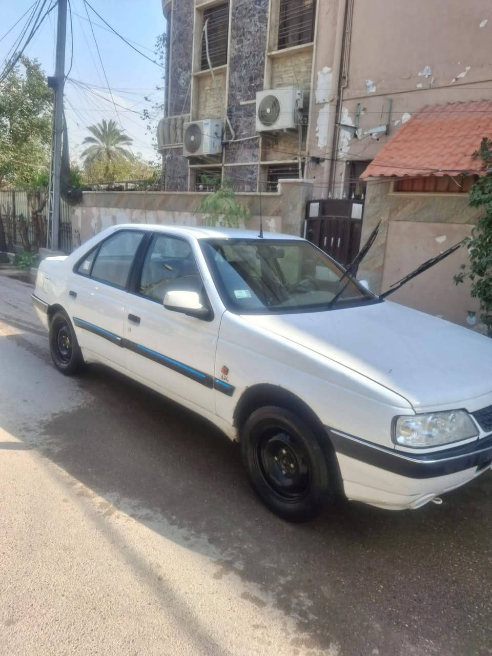 بيجو لميس 2016 رقم كربلاء جديد السنوية 2029 باسمي تحويل ثاني يوم ماشية ٢٠٠ الف السعر ٥٢ وبي مجال كير جديد صدر امامي جديد كامل تخم تاير للاتصال  ***********
