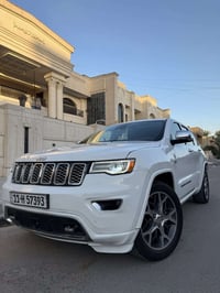 بيع او مرارس  عدد المسافات (60) جيب فئة:    اوفر لاند   مكينة:     V6 ...