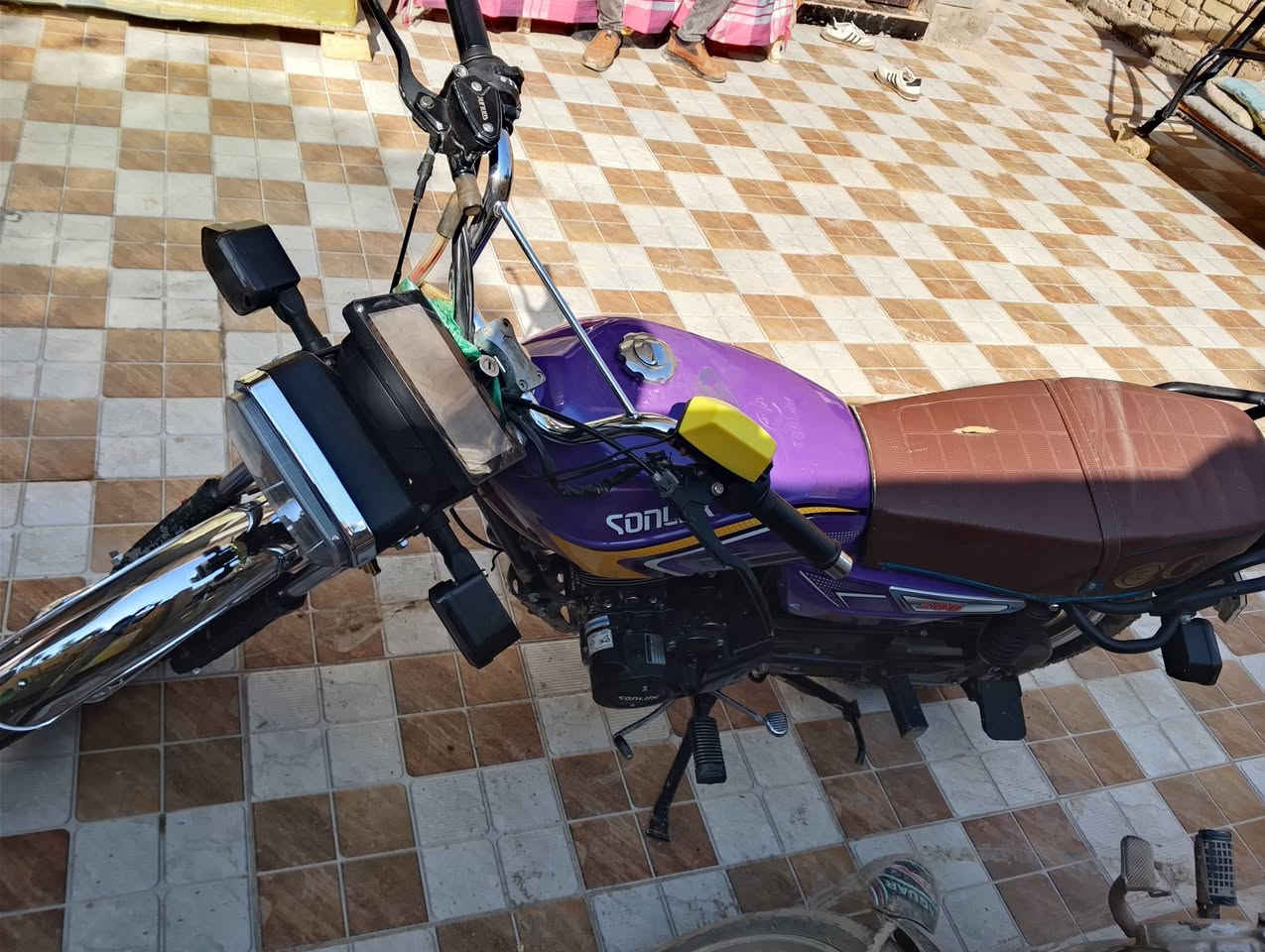 السلام عليكم سيفان للبيع موديل 25 مكينه 200 أوراق سكنر مكفوله مكينه اوراق السعر 775وبيه مجال كلش قليل مكاني بل حمزه الغربي شراي خابرني وتشلع عيوني ***********
