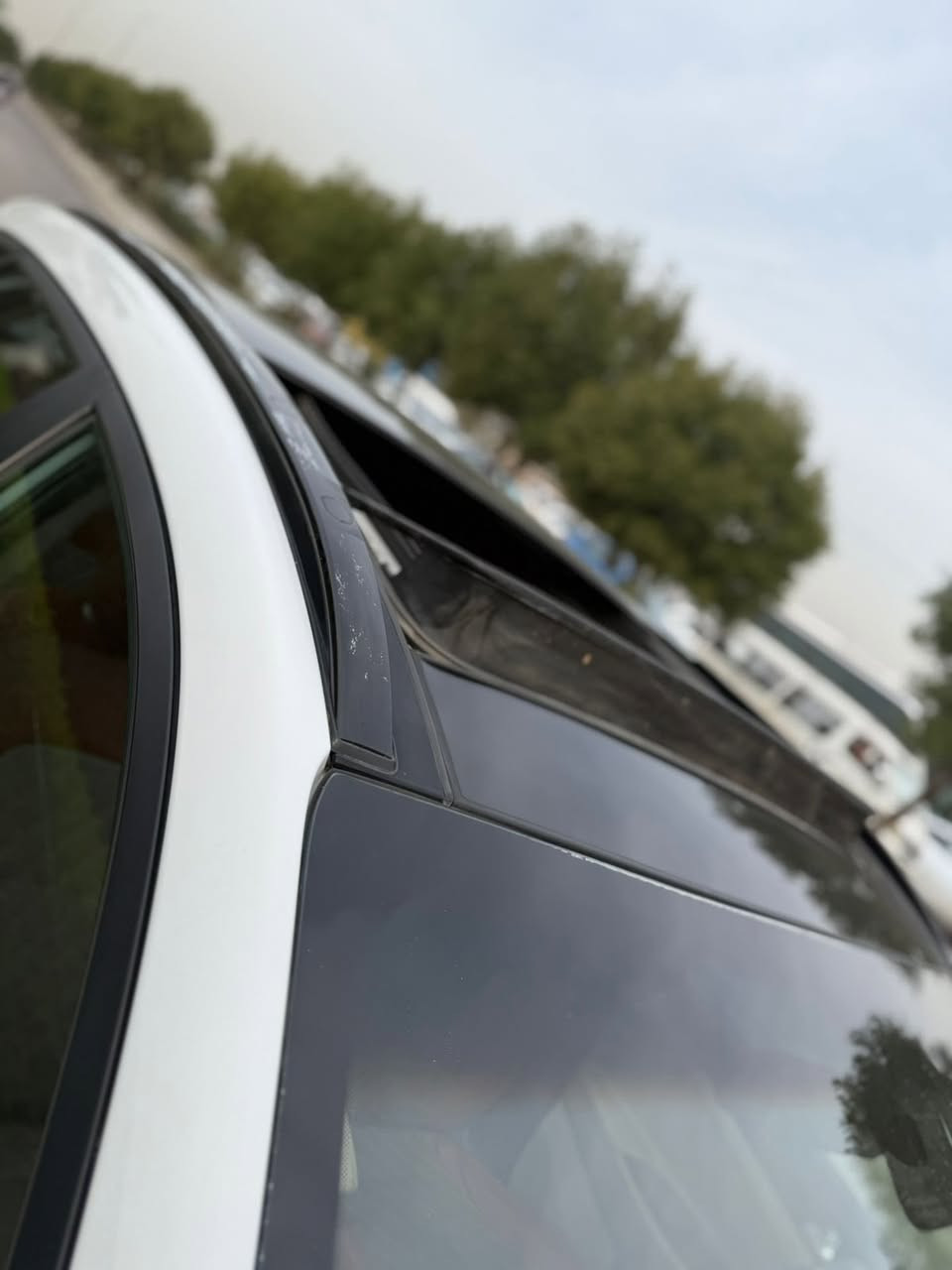 سلام عليكم توسان 2020فول موصفات 
مكفوله من الصبغ ماشيه ٧٣ 
السعر ٢٠٢ 

***********
