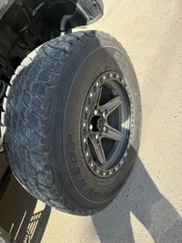 طقم٤ • ٢٦٥/٧٠/١٧ • دنلوب جديد