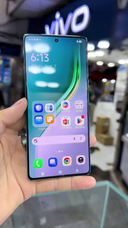 تكنو 40 برو للبيع سعر 230 الف استخدام قليل مكلفه بالنشر ***********
