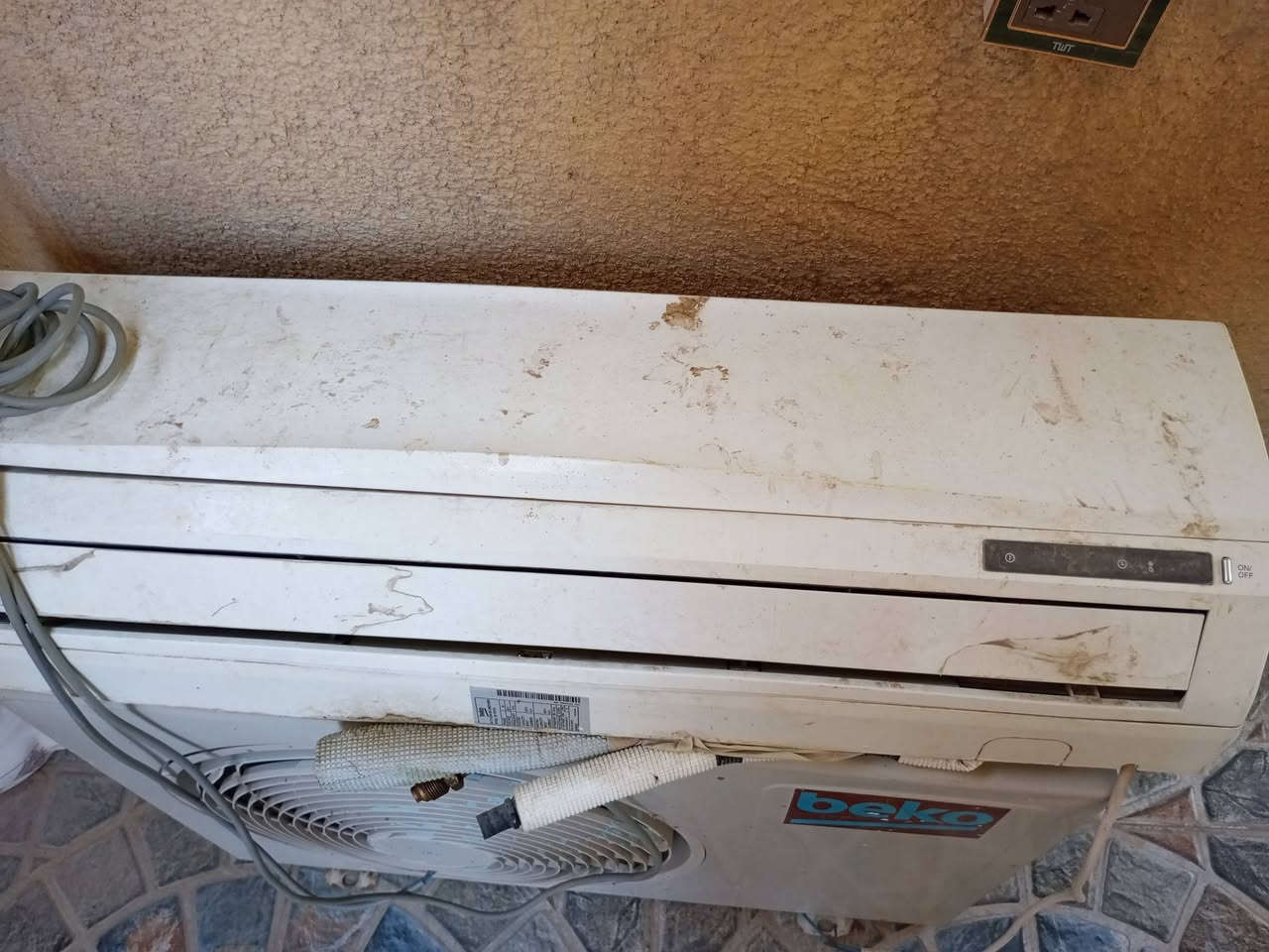 سبلت شغال بس عوزه غاز طن واحد كلشي ما بي
مكاني الناصريه مركز
رقم الهاتف /***********
سعر خاص او تتصل ع رقم
