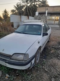 اوبل اوميغا • مكينة ٢٠٠٠