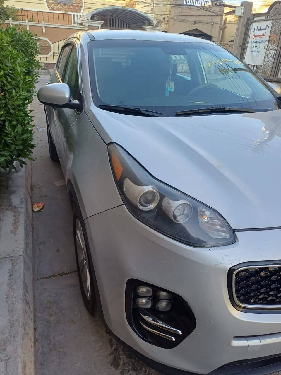 🚘 للبيع كيا سبورتج 2019  وارد أمريكي 155 وبيها مجال 
سيارة نظيفة جداً واستعمال شخصي وعليها ادامة كاملة بدون اي نقص
✅ كير ومحرك مكفولات
✅شواصي ولغود مكفولات
✅ شاشة وكاميرا خلفية
✅تحكمات ستيرن جهتين
✅ ثلاث انظمه قيادة
✅ مانع انزلاق
✅مثبت سرعة
✅ كشنات مخمل
✅ تبريد ثلج
✅ تايرات جديدة
✅ باتري جديد
السيارة وارد أمريكي حادثها خفيف جداً موضح بالصور  فقط بنيد بارد  بدون دواخل وحالياً جاهزة للفحص بأي مكان وين ماتريد السيارة رقمها بغداد بأسمي شخصياً و تحويل ثاني يوم السيارة نظيفه جدا شوف واحكم وبالعافية على ياخذها.المكان الانبار . الخالدية
اتصال و واتس اب متوفر ***********
