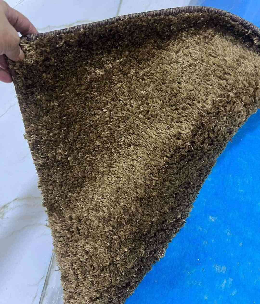 كاربت 4 ونص * 3 سعره 45 
كاربت ابو الفرو 3*4 سعره 50 
كاربت 1ونص* 2 ونص سعره 25 
مكان سبع ابكار يوجد توصيل


**إذا كنت صاحب هذا الإعلان وتريد حذفه لأي سبب، رجاءا أرسل رسالة إلى الدعم الفني**