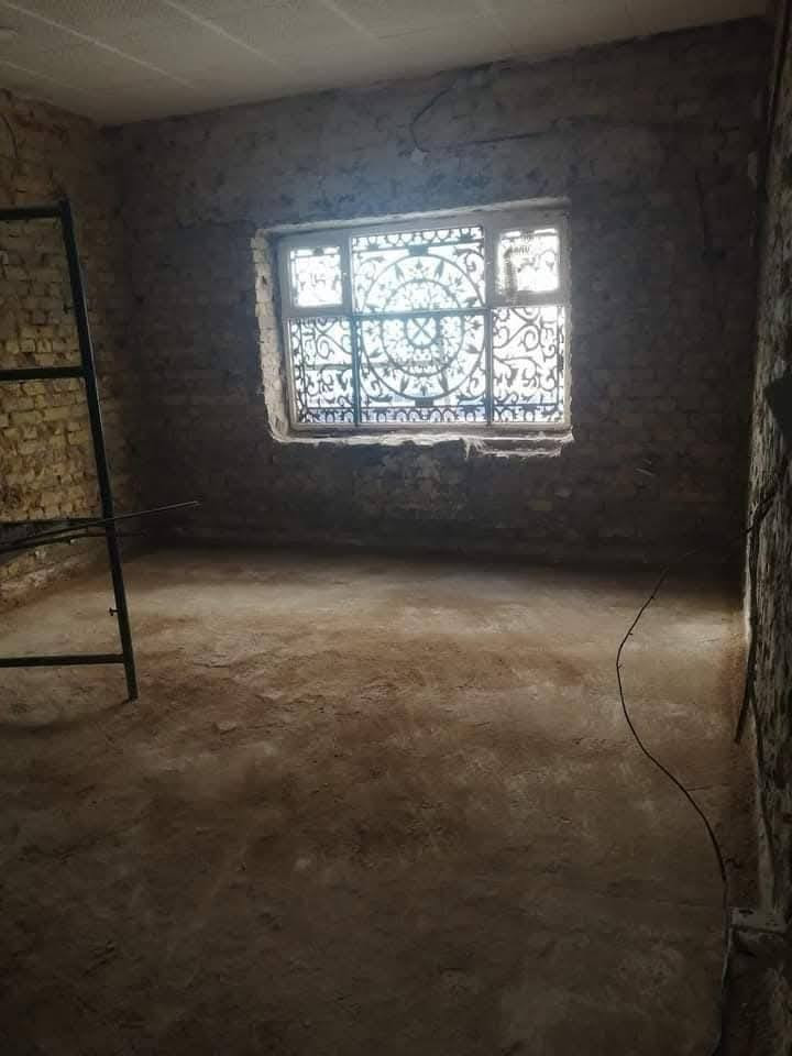 ✅ ماكنة قطع كونكريت (كتر)
✅ + جهاز كور تثقيب (فتحات مناور +فتحات في الجدار
✅قص السقف الكونكريت
✅فتحات المصاعد
✅فتحات التكييف +عمل جوينات
✅ تفليش البيوت والمباني القديمة
✅كادر مميز يظمن لكم جودة العمل
ترميم المنازل القديمه / تقشير وتشطيب 

للأستفسار على الخاص او الواتساب  
***********و مراسلة الصفحة والرزق على الله
