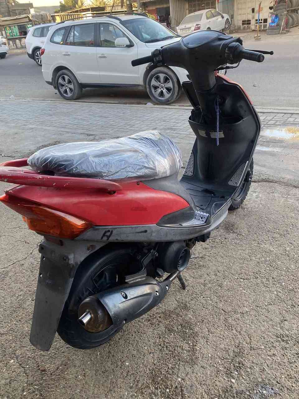 سلام عليكم  عدلة للبيع
دراجة كله بلادية من طول للطول 

مكينه مكفولة صوت. نضوح تبخير  (مكينه بلاد)

دراجة كهربائيات شغالة كلها شلع 

بيها بك لايت مال4 

وصالنصة صجمية بس

بريك امامي خلفي 

لايت عالي ناصي اشاير سكن كله شغال  

نكرة سلف. هندر كله شغال. 

قفل جنطة استيرن 

دراجة خرسة   ماينسمع صوته 

 السعر650 وبيها مجال حك الجية 

 اتصال ***********

واتساب ***********
