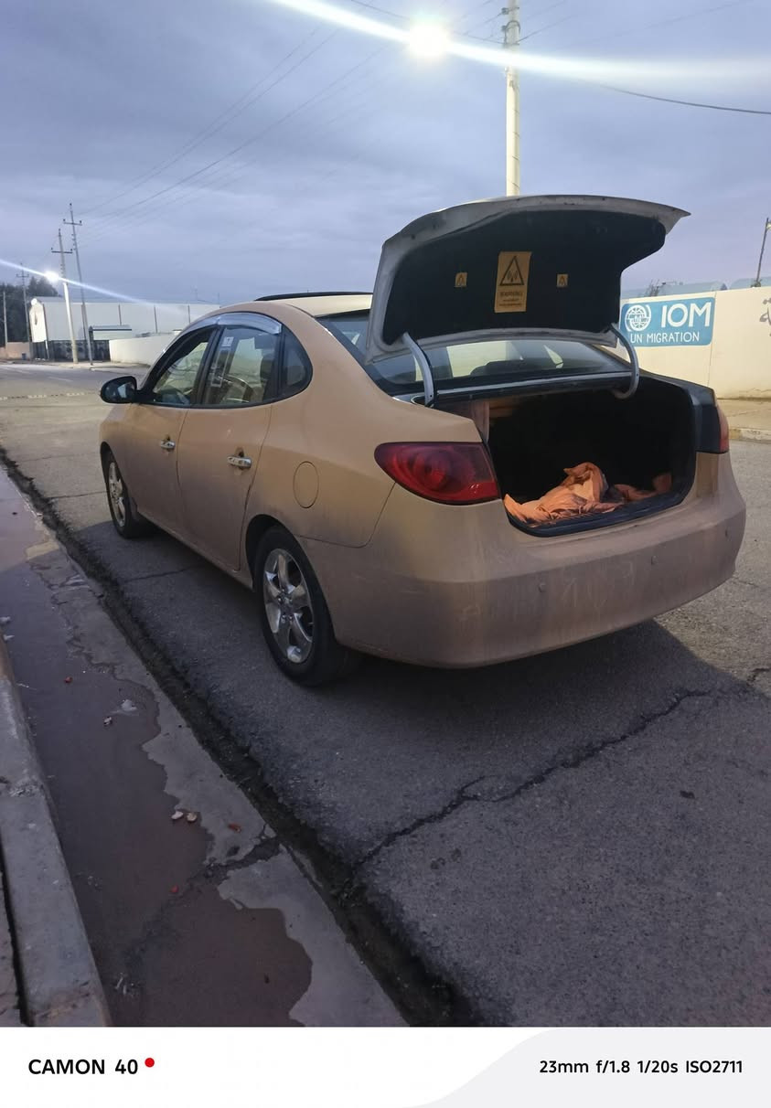 الانتره 2011 فول مواصفات بس بدون بصمه بدون ضرر بيها كم تلقيطه معجون سكف تكم ما بيهن  راعيها الشرعي موصل جديده ***********
