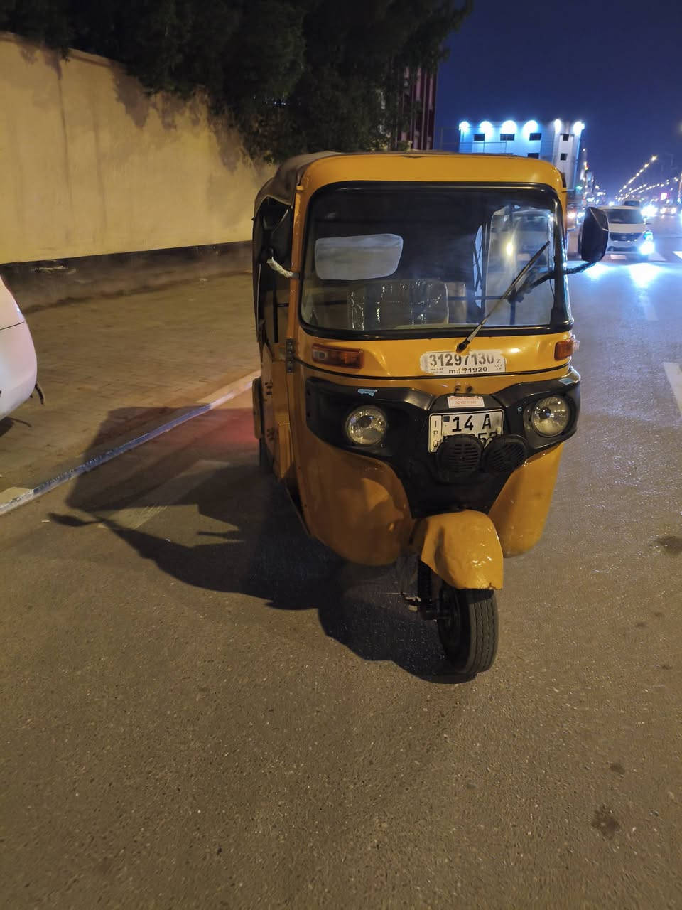 تكتك موديل 21 مكينه مفتوح مستعجل ع بيعه سعر 6500 وبيها مجال مكاني بصره رقمي ***********
