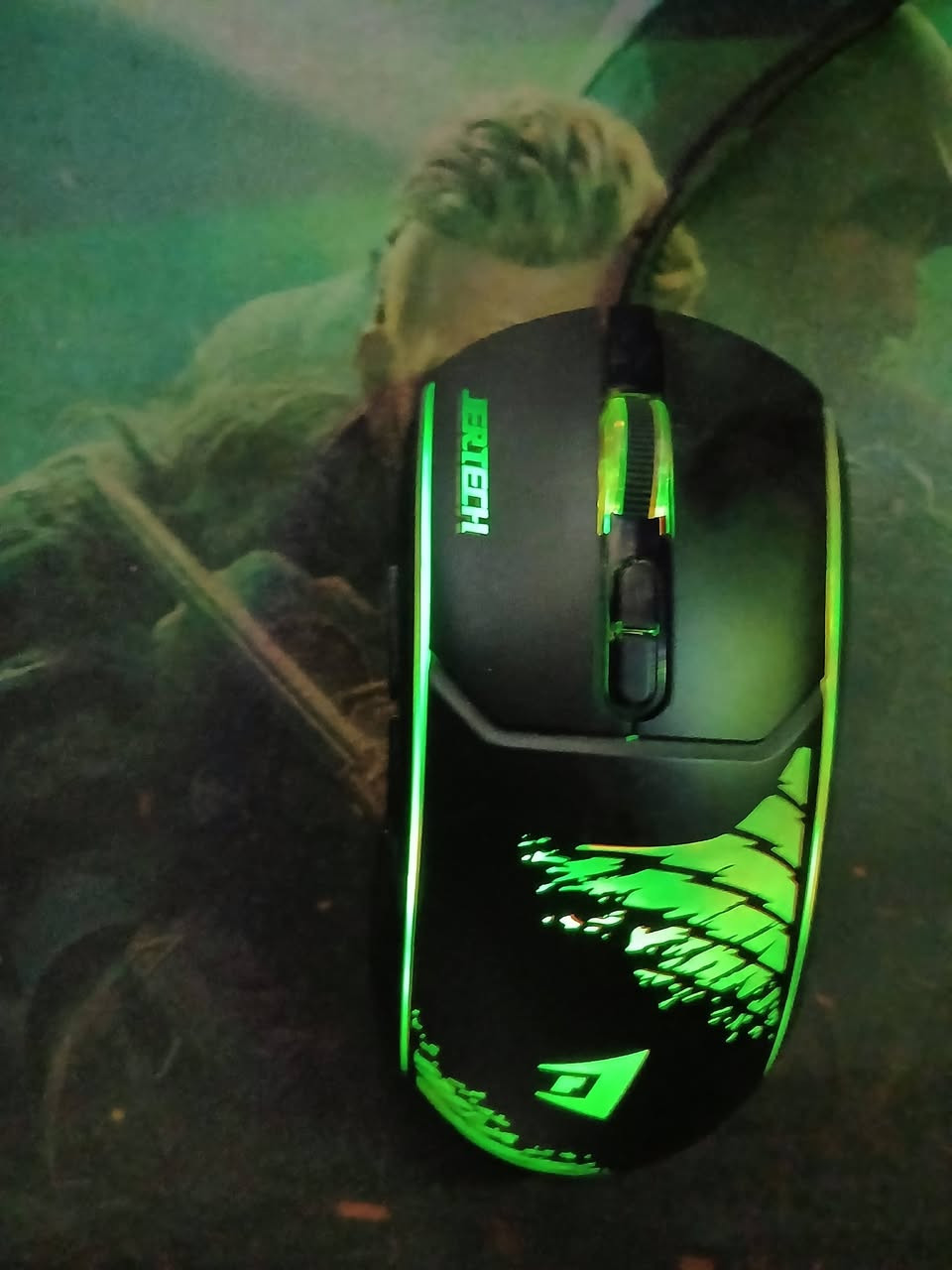 المعالج AMD Ryzen 5 5500
الكارت 3050 RTX 8G
RAM  16gb 8.2
SSD 128gb
HDD 1T
PSU 500W
UPS 1500v 
الشاشة نوعية HOESD_A حجم 28 والهرتزية 165
الكيس MATREXX 55
الكيبورد والماوس نوعية JERTECH
مايك FiFine 
السماعة هايبر x كلاود 2 واير 

السعر 750 مكاني بغداد 

.
 
أدمن وافق 🌹


**إذا كنت صاحب هذا الإعلان وتريد حذفه لأي سبب، رجاءا أرسل رسالة إلى الدعم الفني**