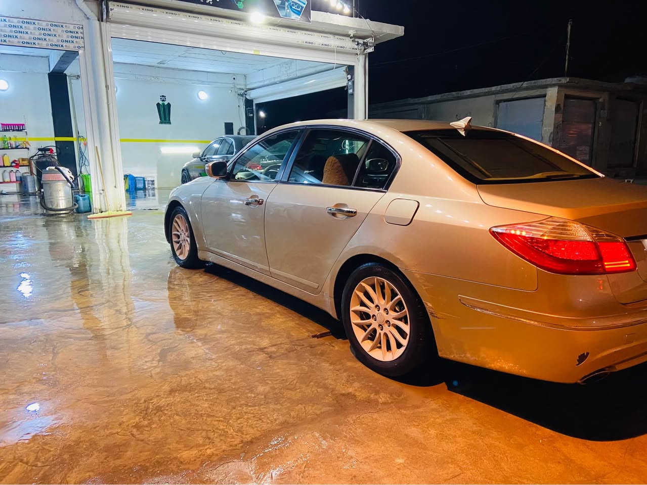 موديل ٢٠١٠ ادواد بدون كص بشرط  
*********** السليمانية, العراق
