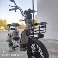 موطور شحن للبيع اربع بطاريات الموطور حيل حيل نضيف ومعتني بي وكامل كما ...