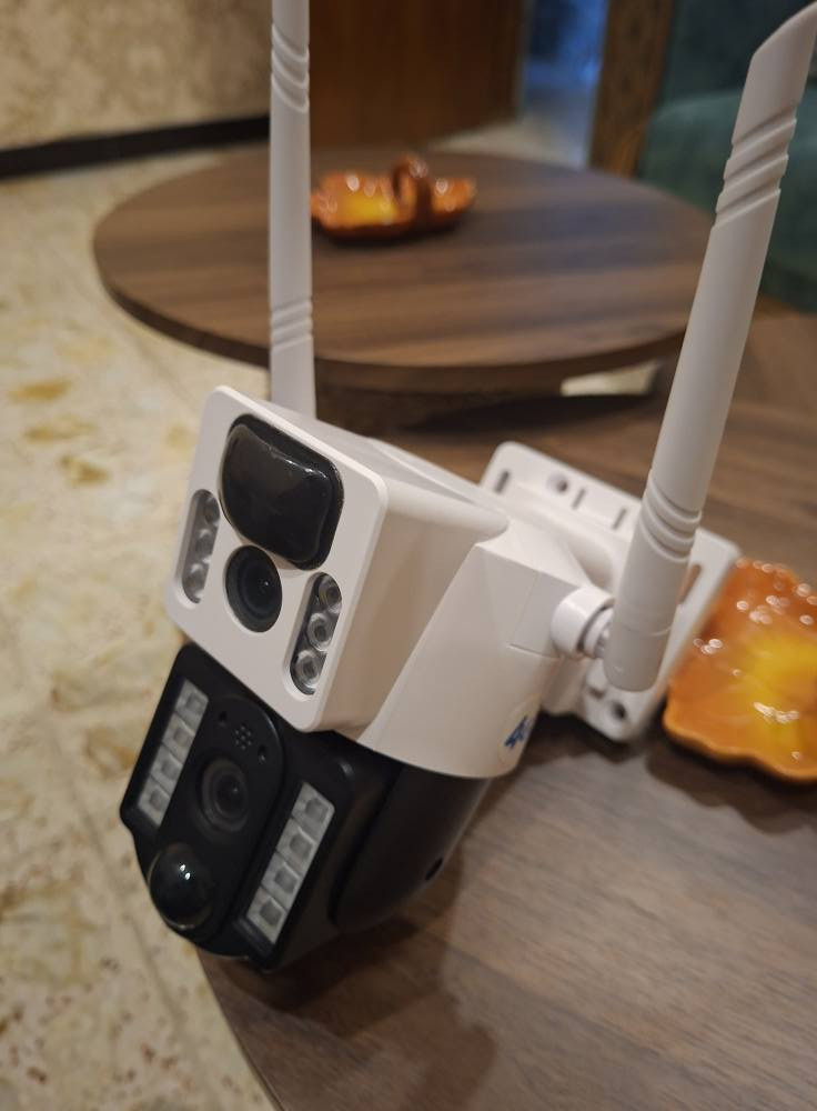 السلام عليكم
عندي كاميرا طاقة شمسية لوك جديدة تعمل عالشريحة بيه دبل كاميرا الفوق ثابته والاسفل متحركة ٣٦٠ درجة ،  مع الرام الي يحتاجه واتساب ***********  السعر ٥٥ الف قفل
