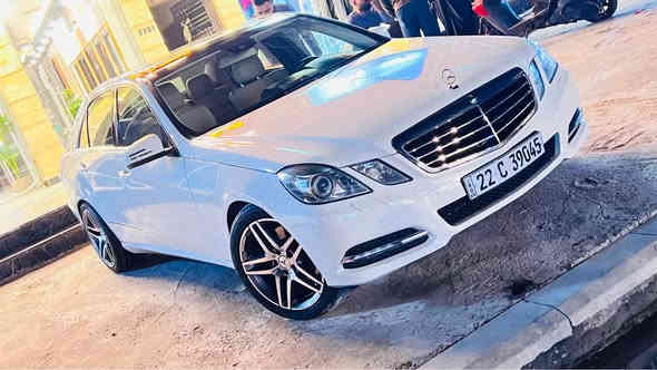 مارسدس موديل 2011-w212-E300
مكفولة من ضربة وصبغ خليجي 
تخم تاير جديد يابني 
صدر جديد اصلي 
سيرفس كامل للسيارة 
صغر مسج
كير مكينة مكفول 
ملاحظة 
صبغ دعاميات فقط وبيها كم رصعة بالبواب 
العنوان بغداد العلام 
*********** بغداد
