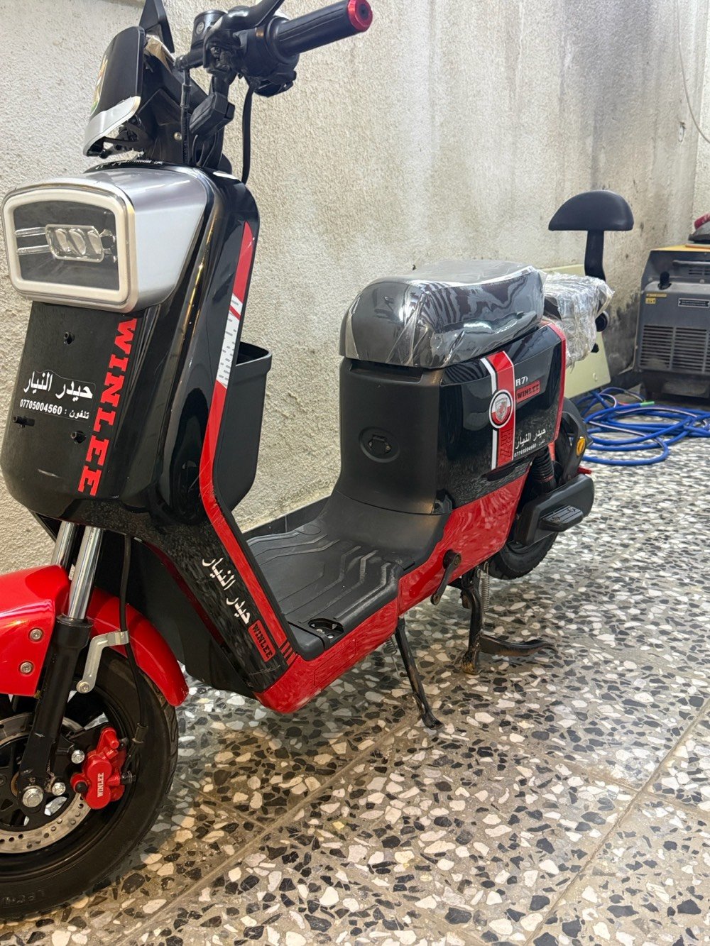 السلام عليكم  دراجة ار 7 للبيع دراجة مكفولة
والدارجة ما ماشية اهواي ماشية بس 4تشر وسعرها 475 الف وبيه مجال مكاني بصراة الزبير الرقم ***********
