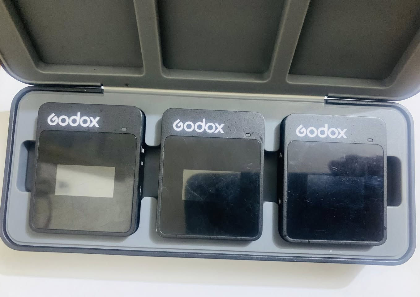 السلام عليكم نك مايك للبيع نضيف كلشي ما بي بس كارتونة مشكوكة مبينا بل صورة وغراض نك مايك كاملة سعر خاص رقم الواتساب ***********
