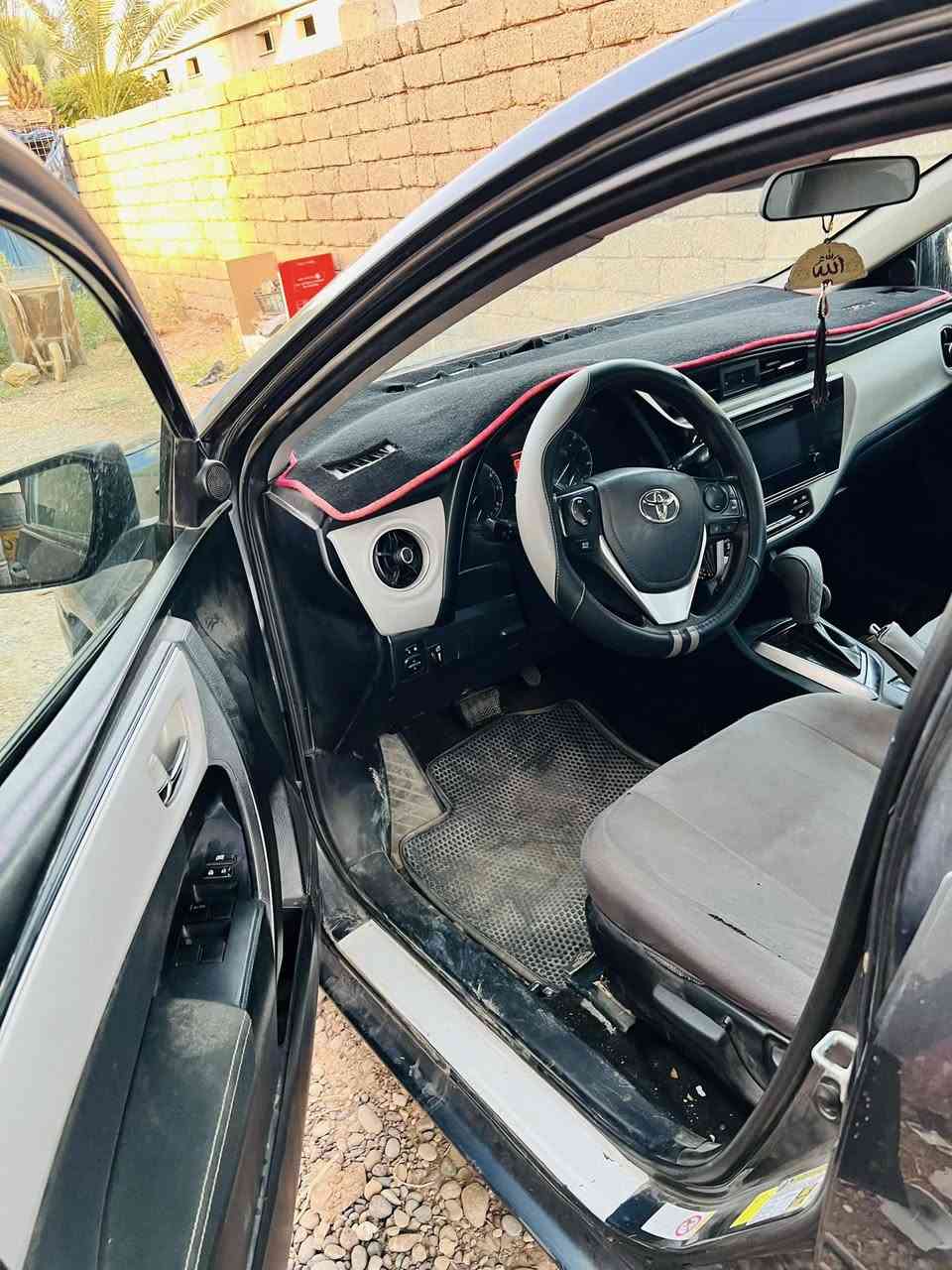 السلام عليكم
كورلا 2018 للبيع 

رقم اربيل نضيفه ماشيه 88ml
ضرر جاملغ بونيد بدون دواخل 
السعر 135 بيه مجال قليل مو شراي لاتخابر 

***********
