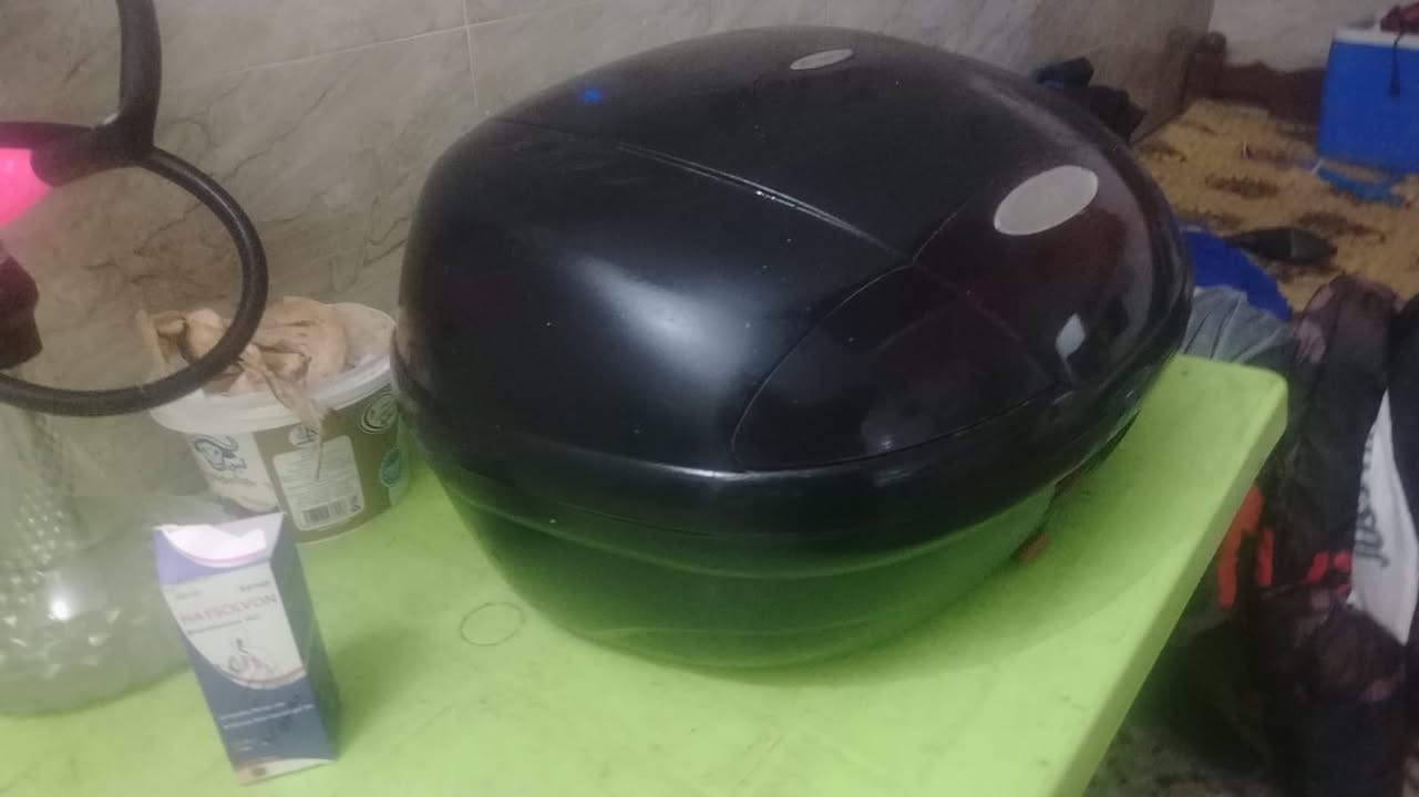 سلام عليكم عندي هاي جنطه اصليه اجت ويه دراجه صبغتها اسود طافي للجمال كلشششششش نظيفه هيه  بس جبيره اني ادور جماليه الي عنده جنطه اصغر اراوس ويا او للبيع مكاني بغداد البياع


**إذا كنت صاحب هذا الإعلان وتريد حذفه لأي سبب، رجاءا أرسل رسالة إلى الدعم الفني**