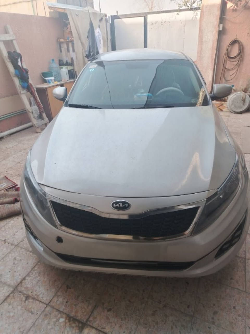 سلام عليكم سياره K5مديل 2014سياره جاهزه وحله سياره بسمي سنويه جديده سياره تبريد كهربائيات منضومه زنون السعر 97اتصل وتدلل ***********
