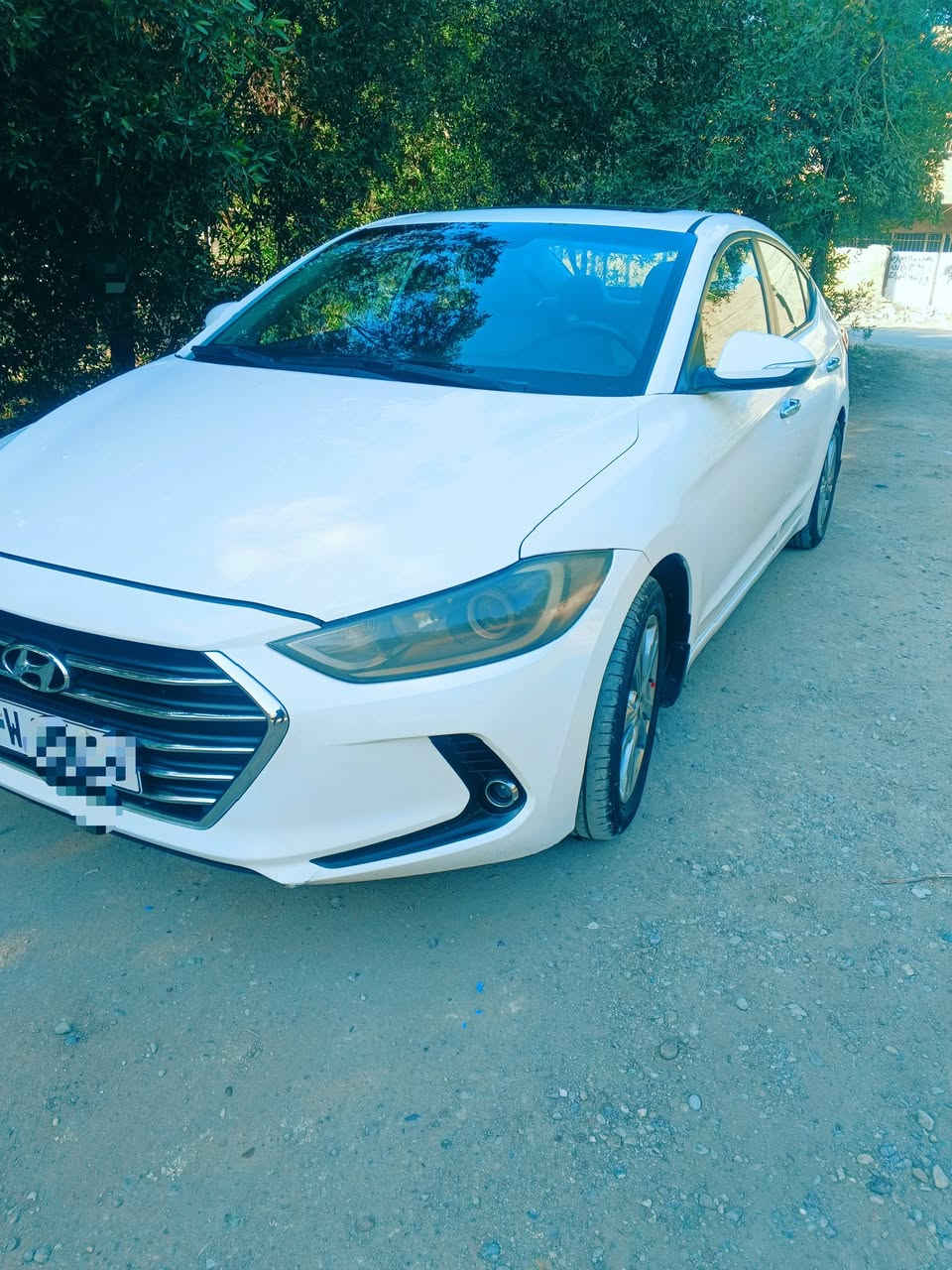 النترا خليجي موديل 16 شكل الجديد
سياره فول فتحه اشاير بلمري
عده البصمه 
ماشيه 135
رقم بغداد انكليزي 
مكفوله محرك 2000 
تبريد 
تدفئه

مكاني بغداد سيديه

 السعر145 بيها مجال بسيط 
الاتصال ***********
